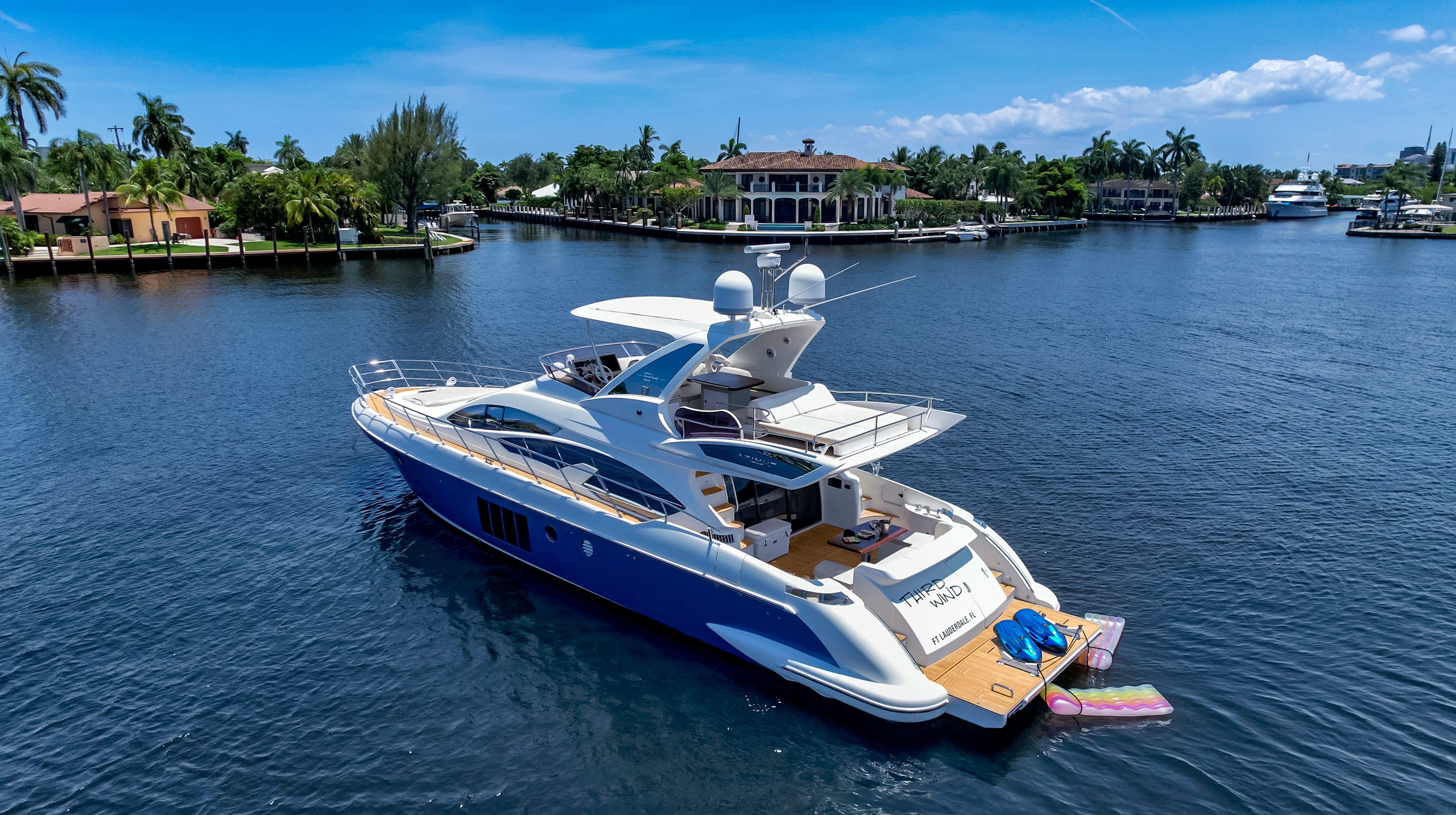 2013 Azimut 64