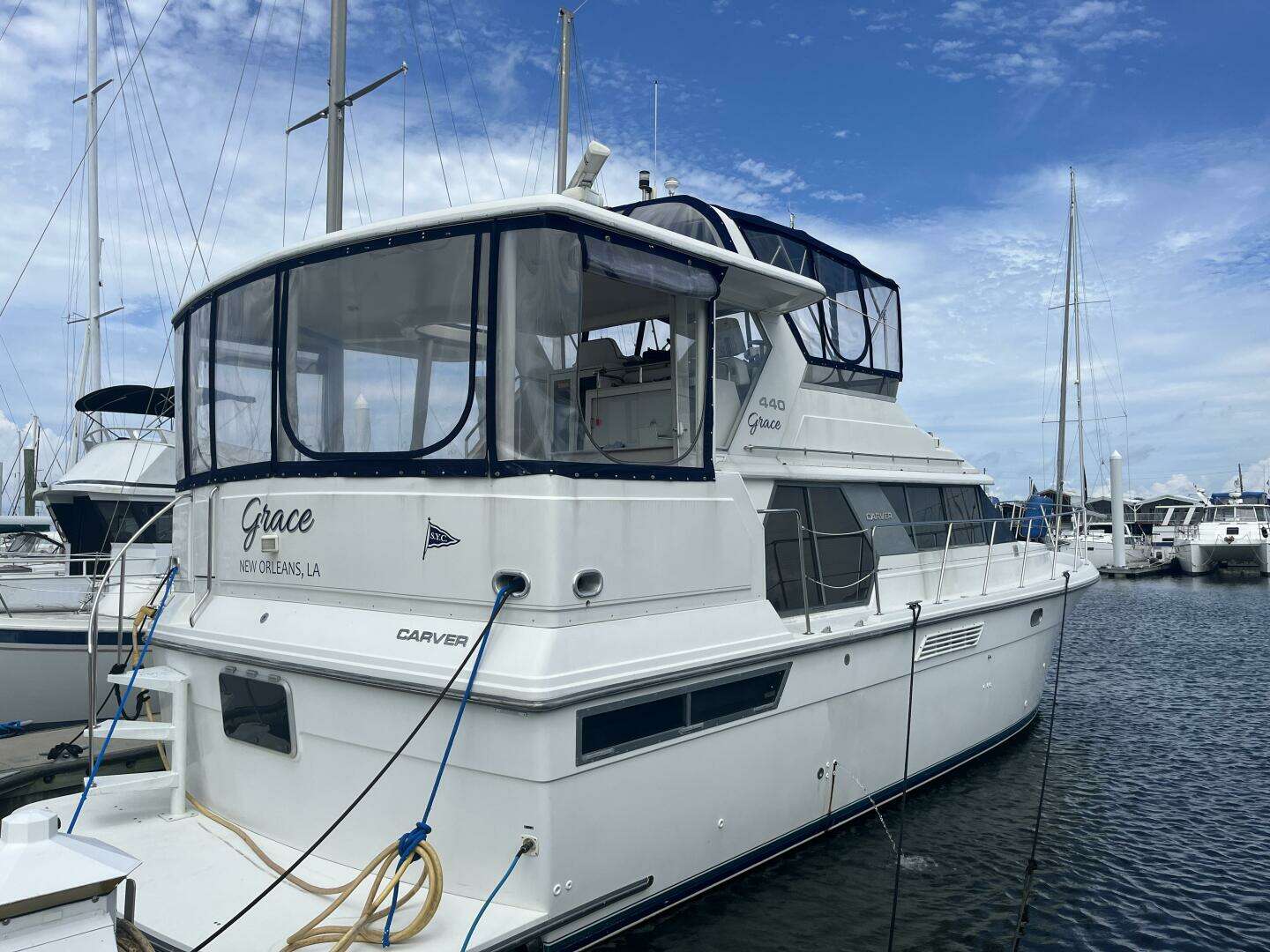 1995 Carver 440 Aft Cabin - Image 17