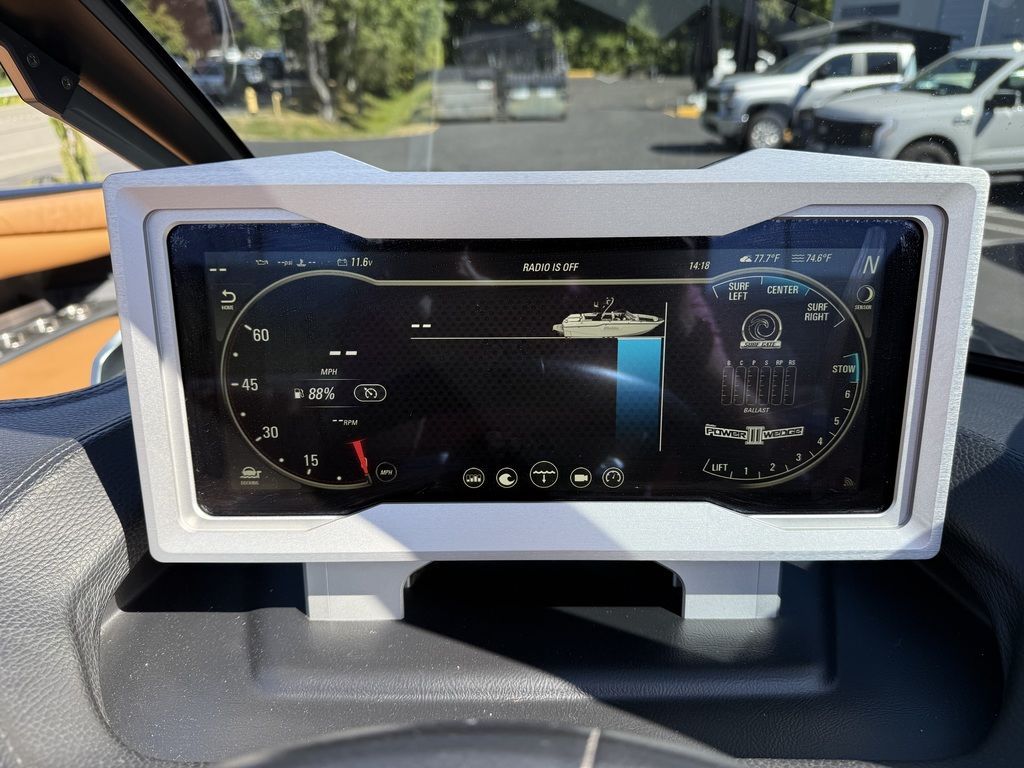 2020 Malibu M240 - 9