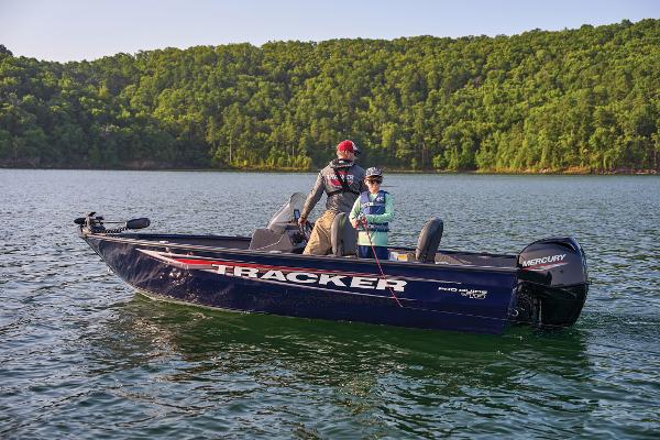 2026 Tracker Pro Guide V-16 SC - 58