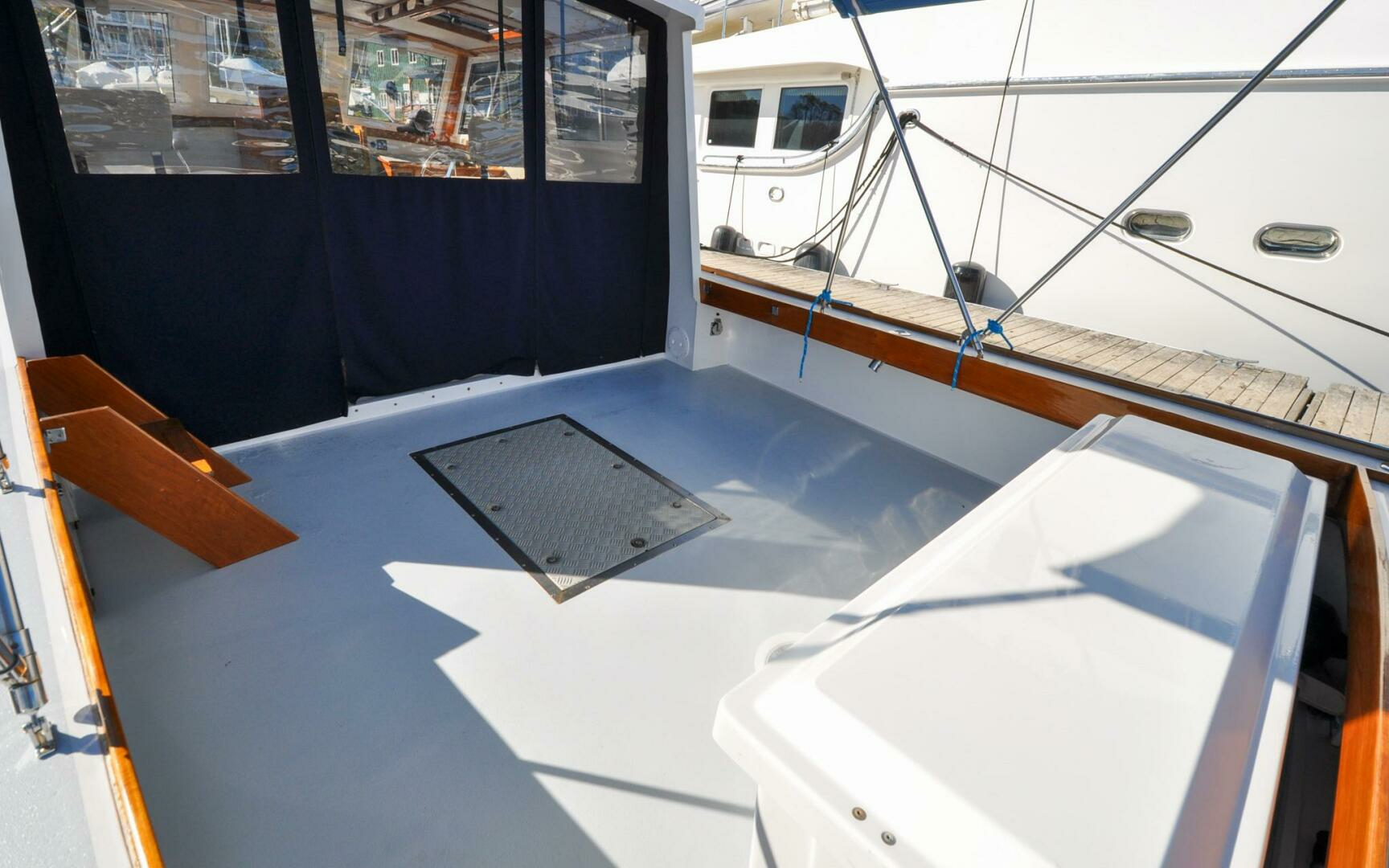 2001 Wilbur 34 - Image 18