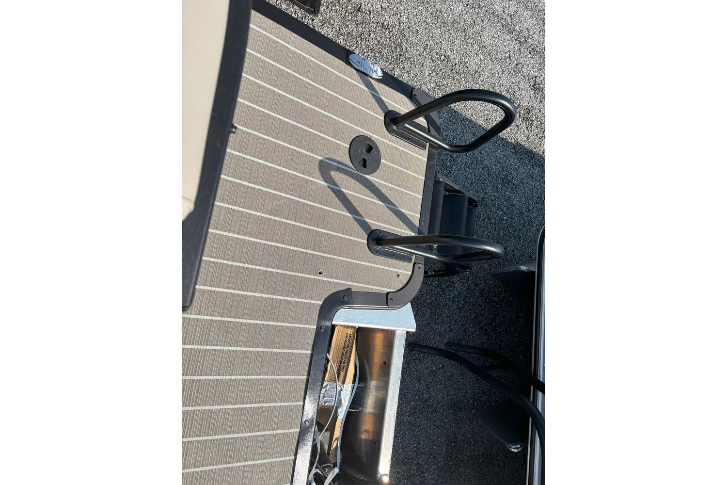 2026 Bentley Pontoons Legacy 223 DL Navigator - 17