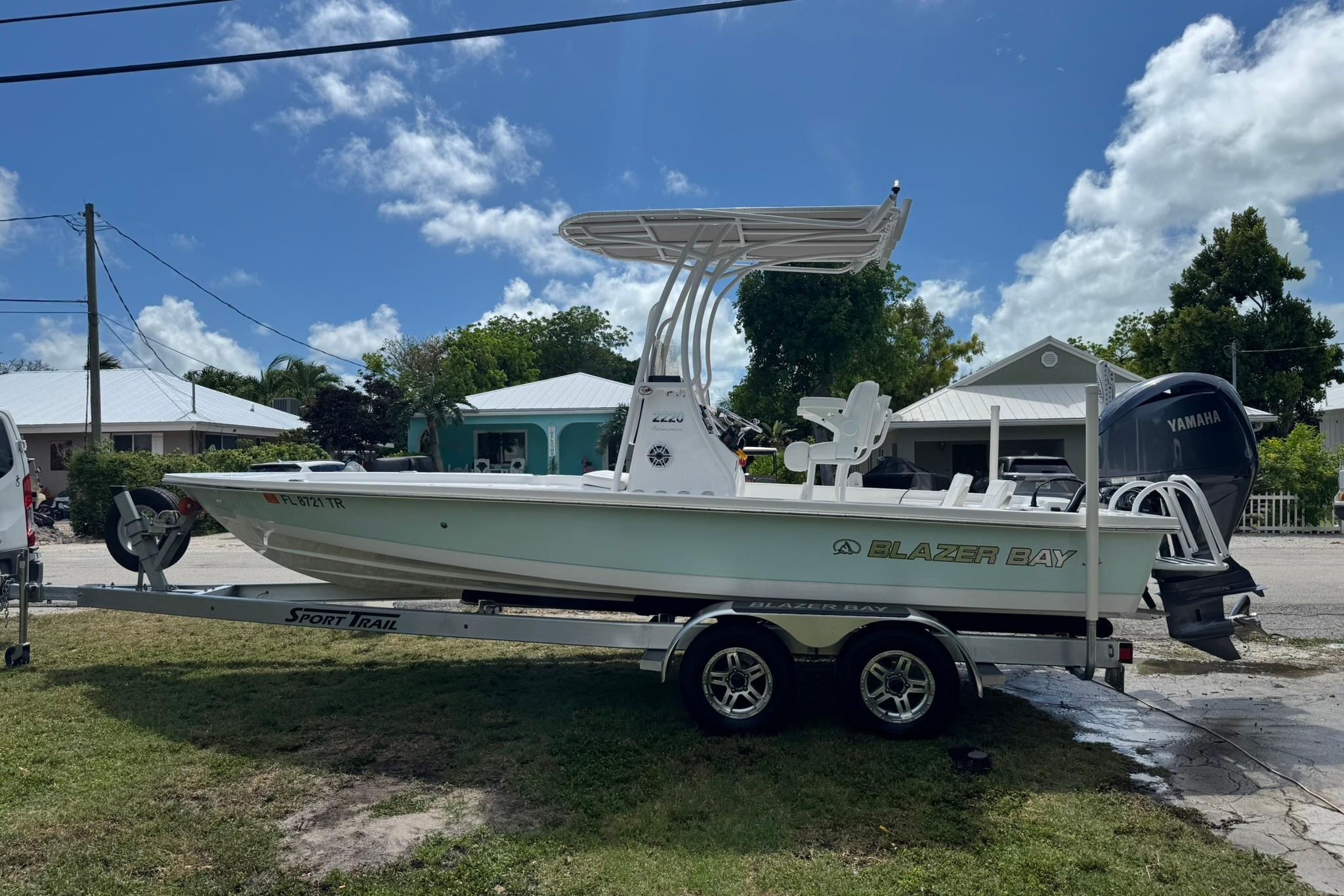 2024 Blazer Bay 2220 Fisherman