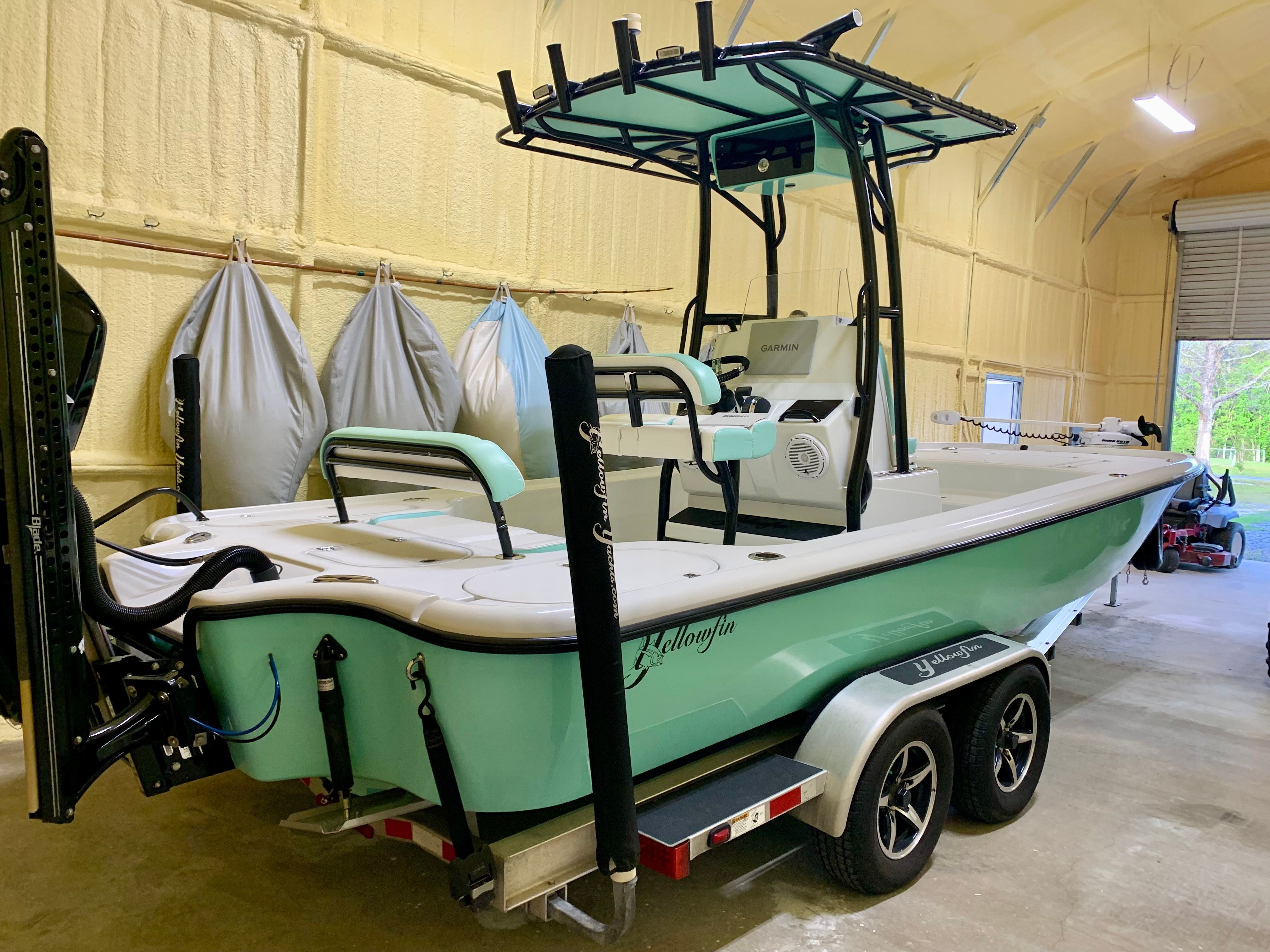 2016 Yellowfin 24 Bay CE - 8