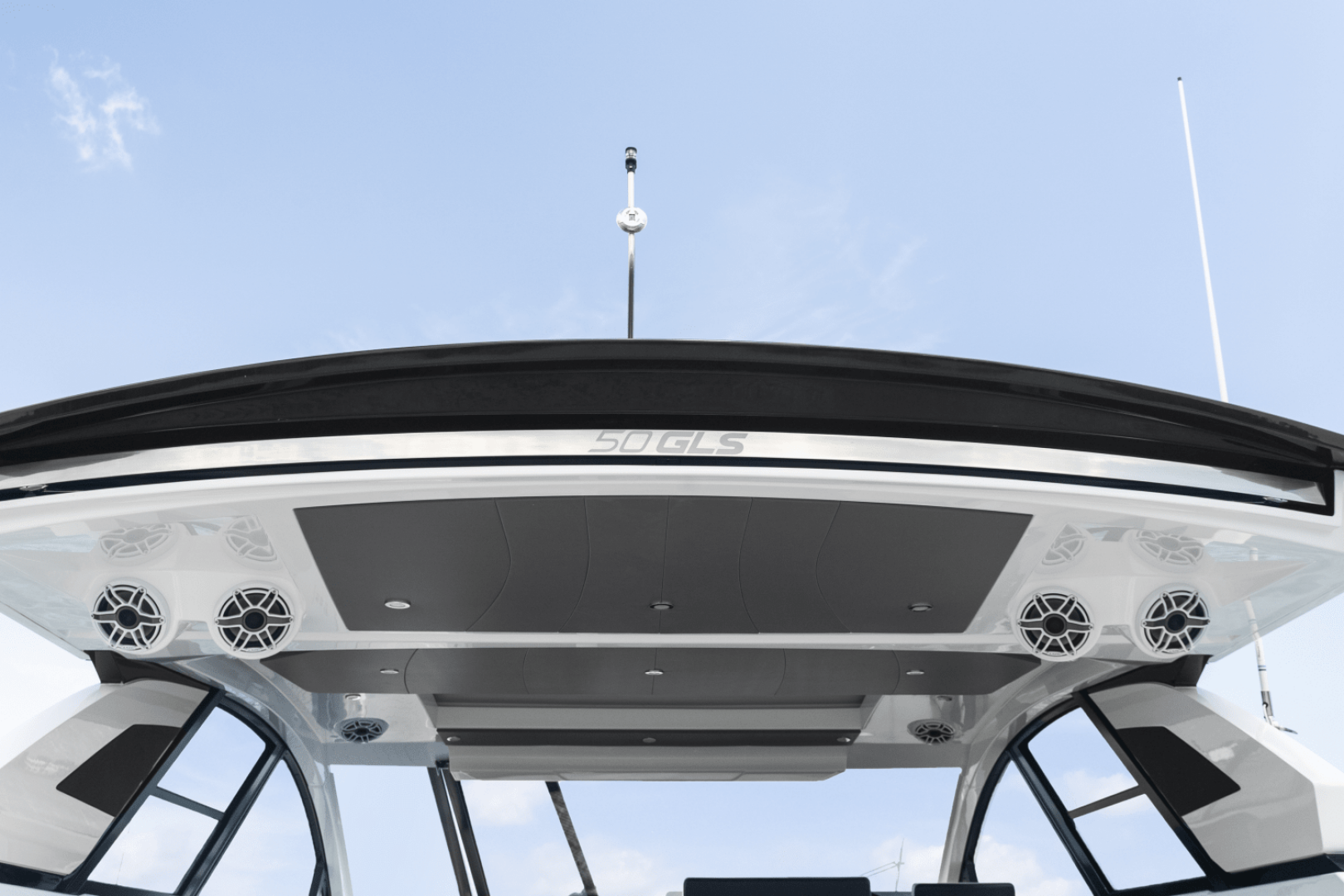 2026 Cruisers Yachts 50GLS OB - Image 63