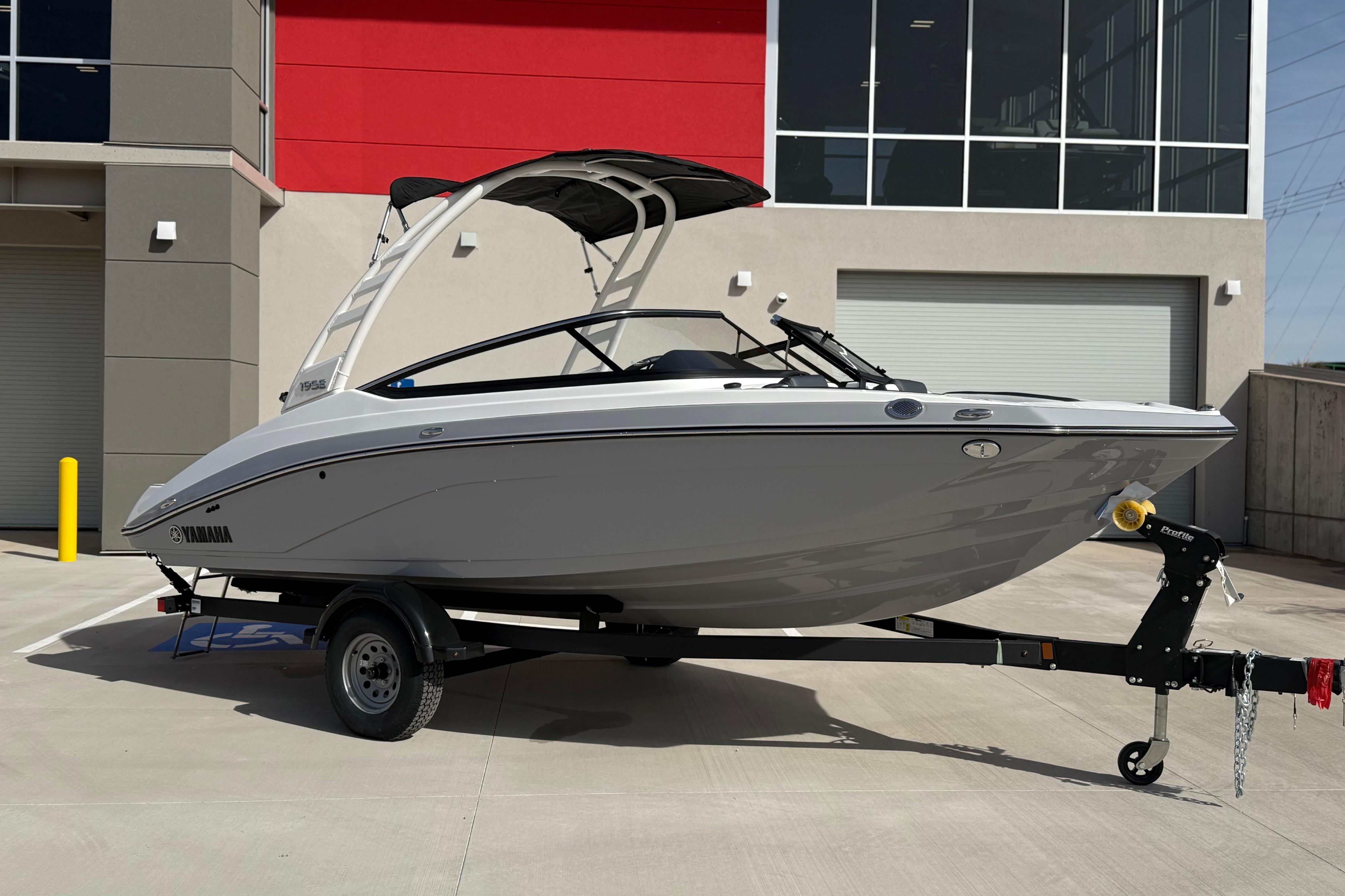 2026 Yamaha Boats 195S