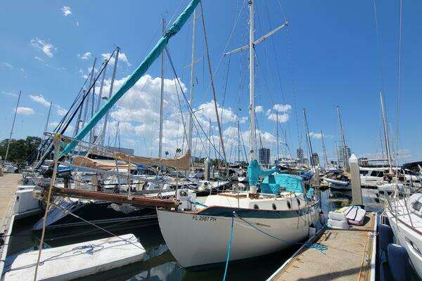 1975 Westsail 32