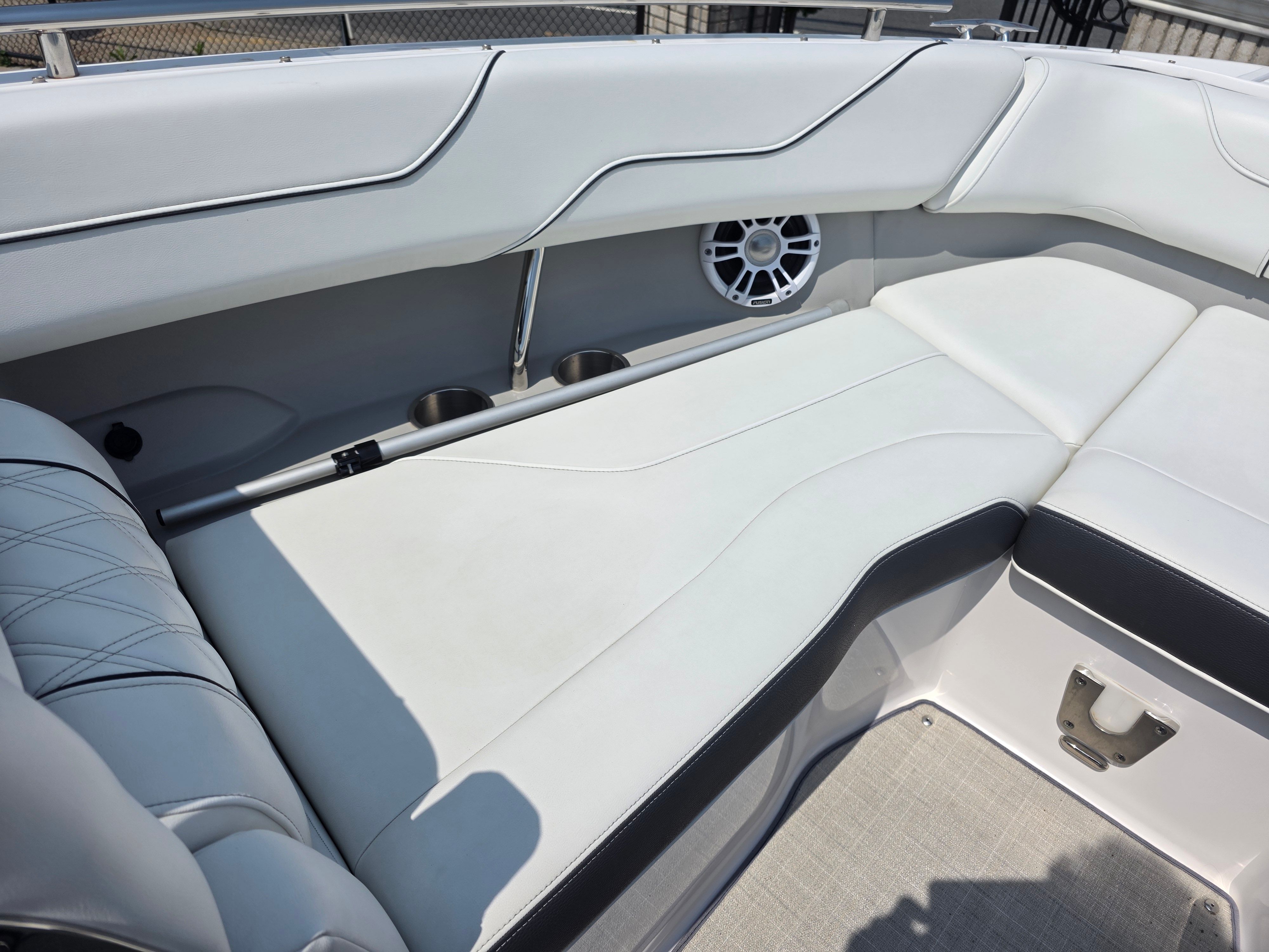 2022 Regal LX6 - 44