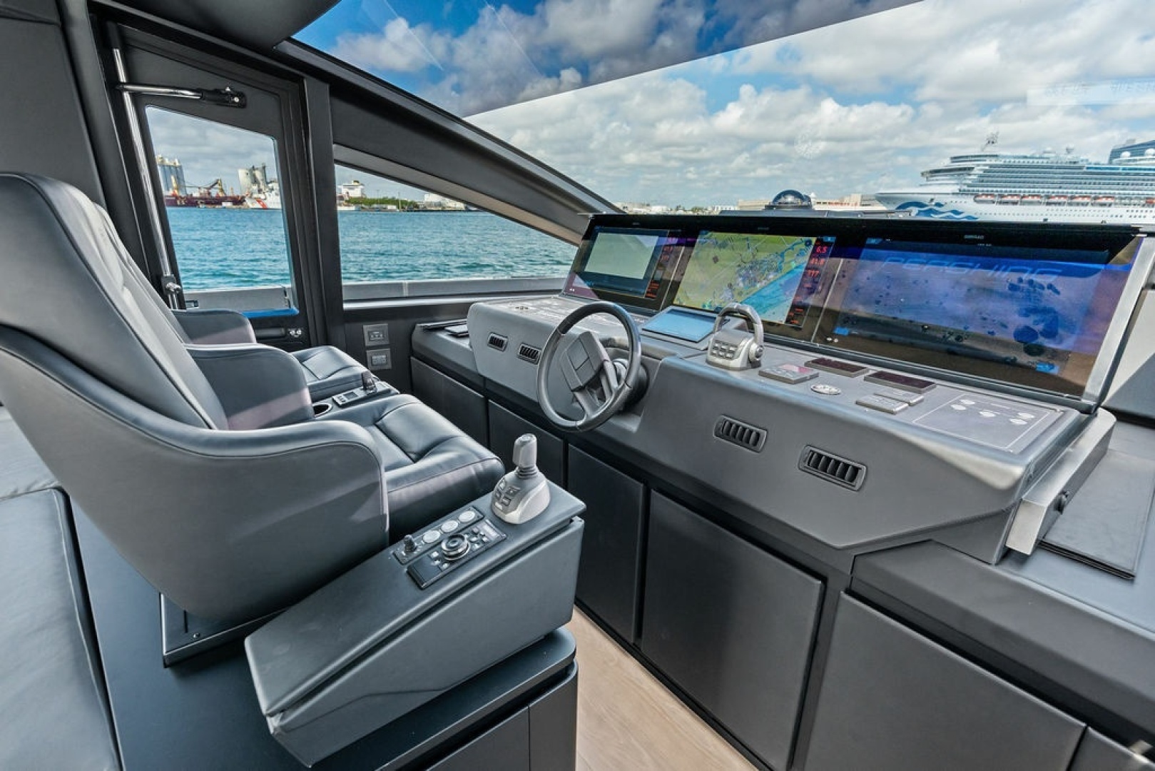2025 Pershing GTX80 - Image 52