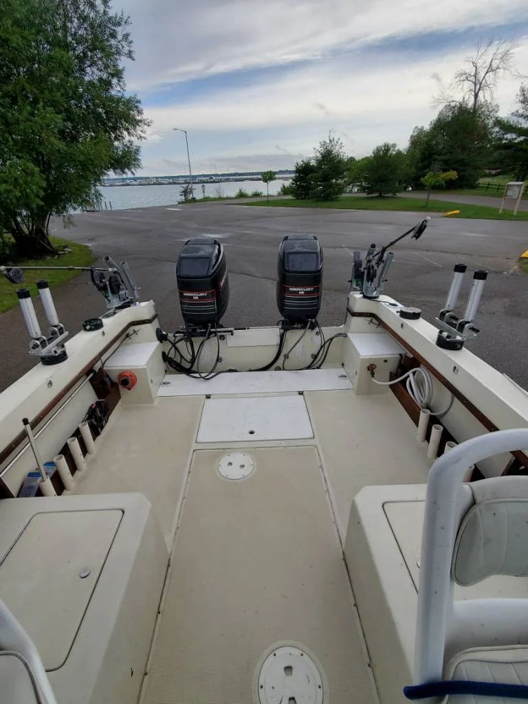 1986 Tiara Sport Pursuit 2000 - 4