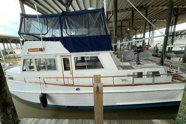 1990 Grand Banks 42 Classic
