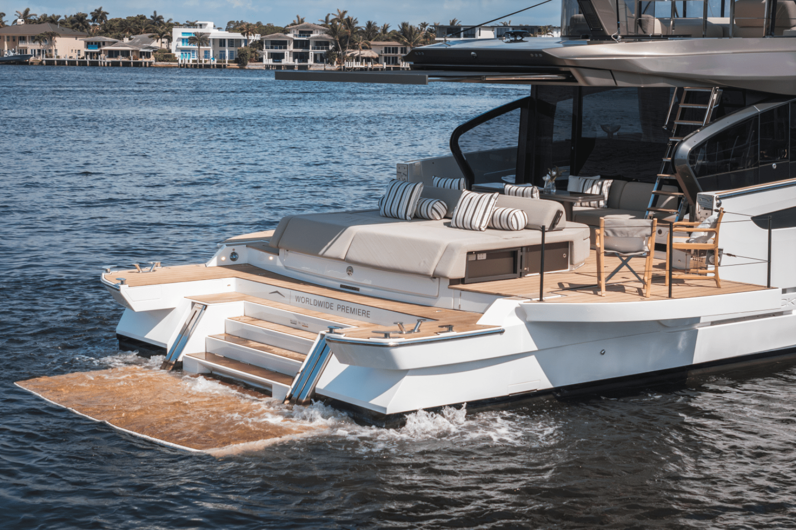2025 Azimut Seadeck 6 - Image 13