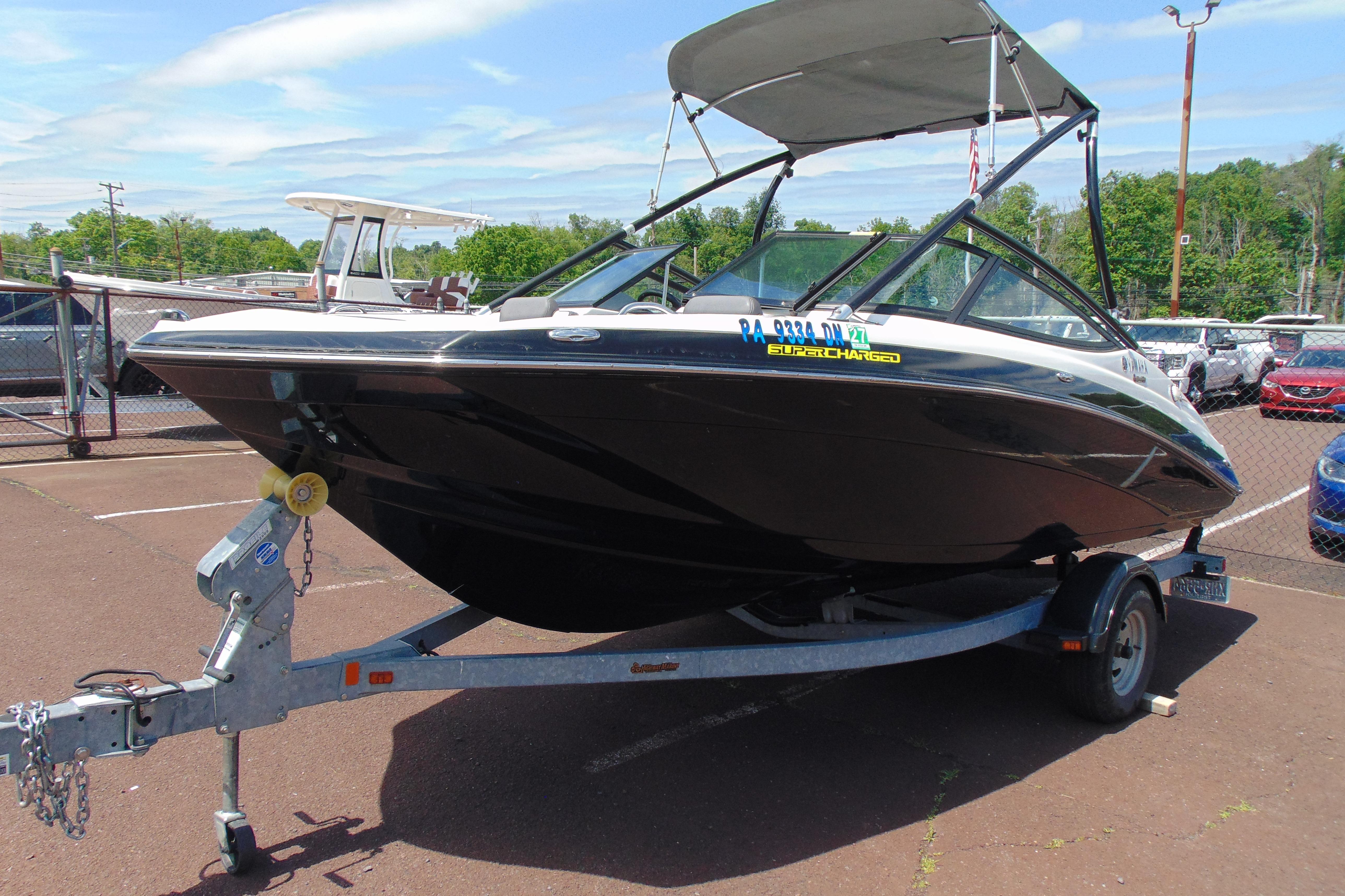 2015 Yamaha Boats AR192