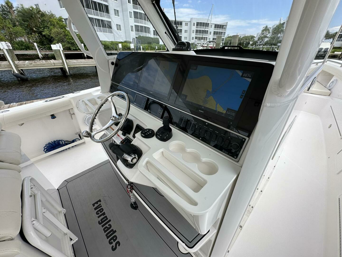 2017 Everglades — - Image 10