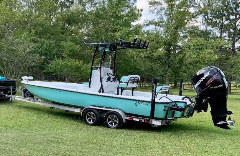 2016 Yellowfin 24 Bay CE - 2