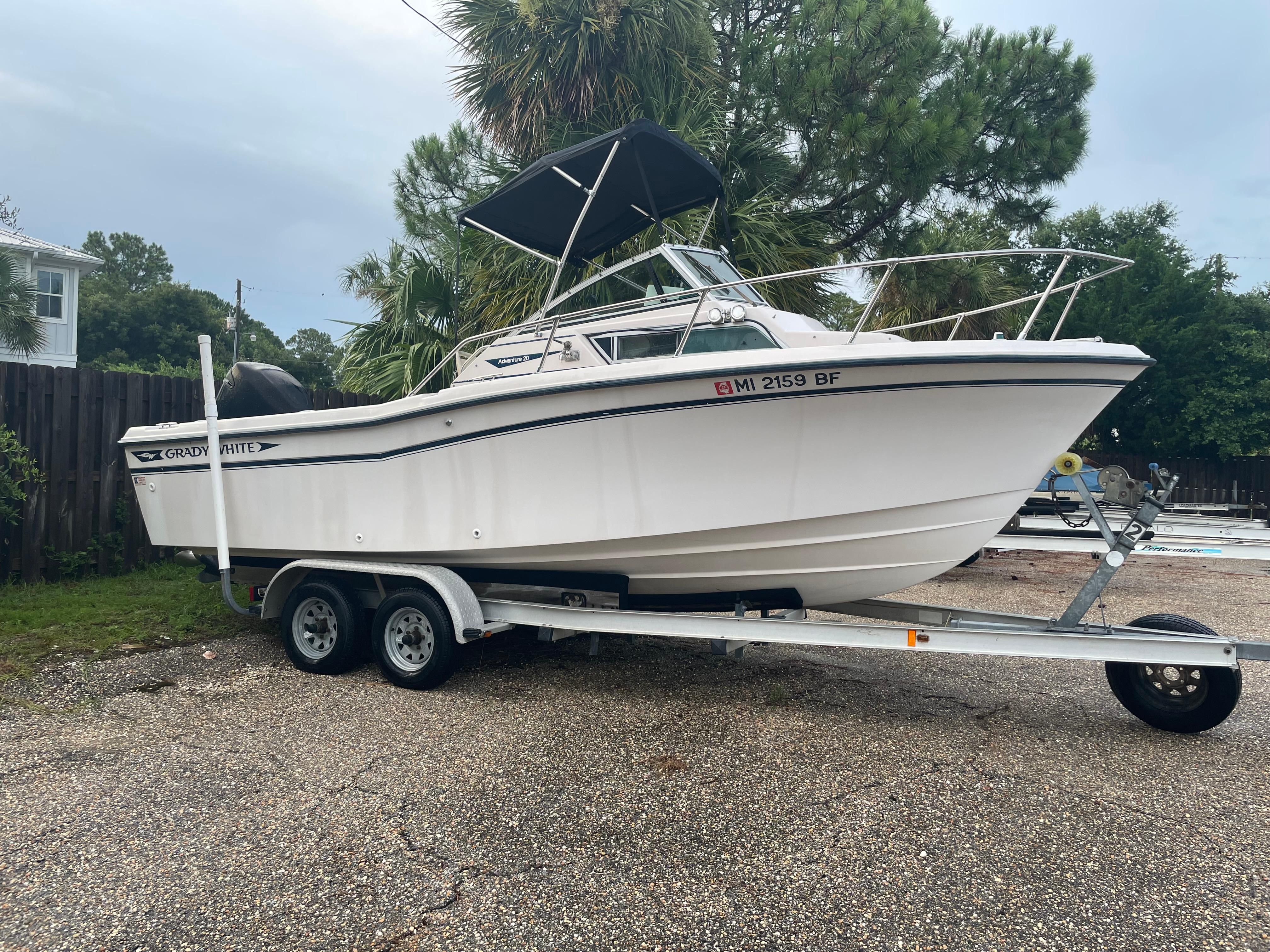1999 Grady-White Adventure 208 - 2