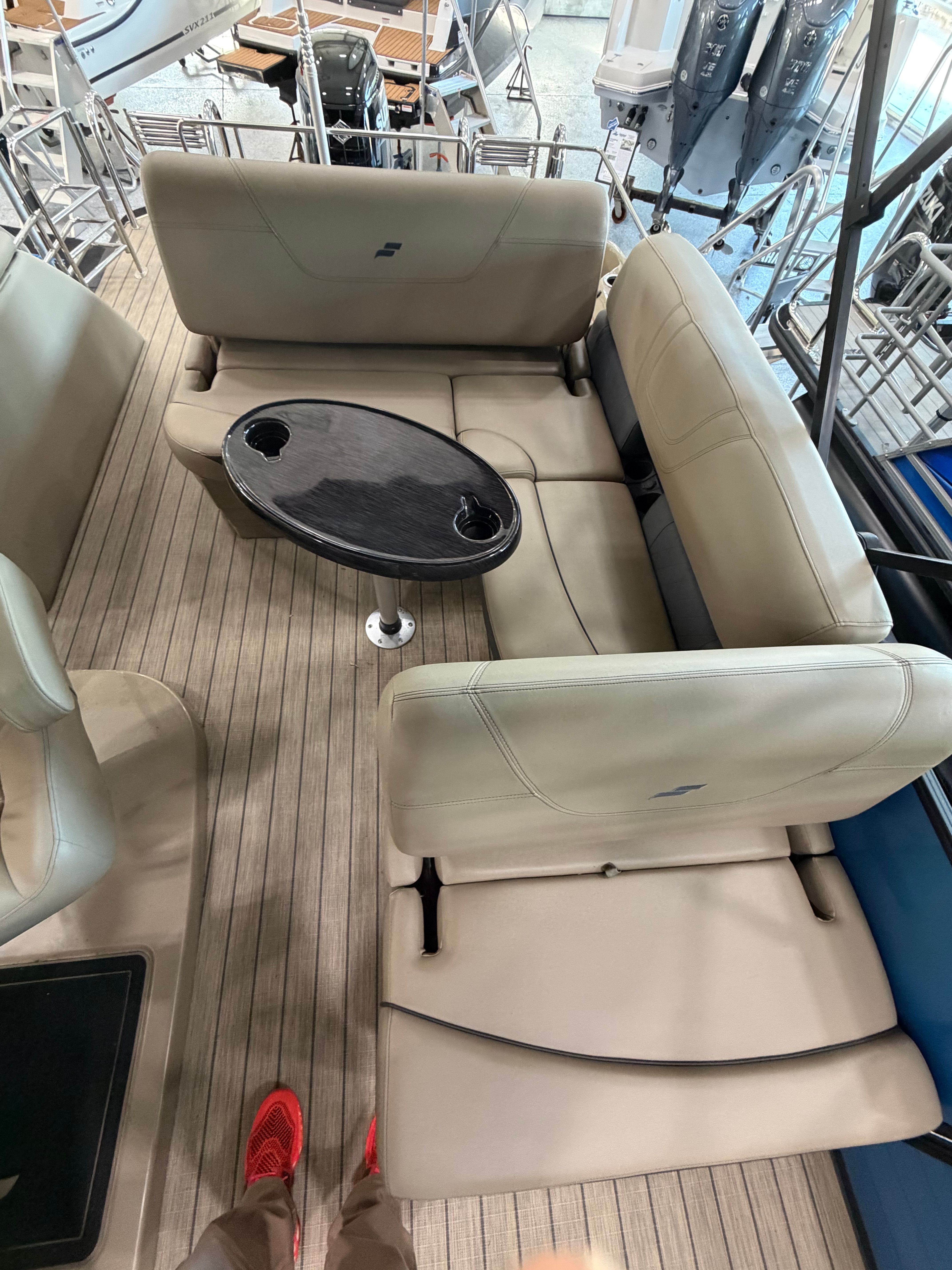2024 Starcraft SLS 5 - 6