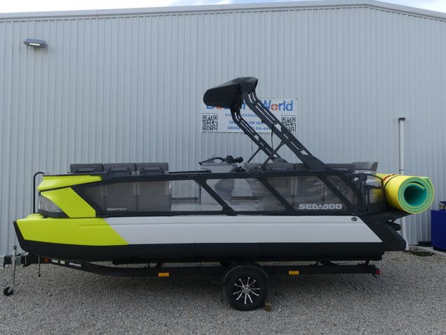 2023 Sea-Doo Switch Cruise 21 - 2