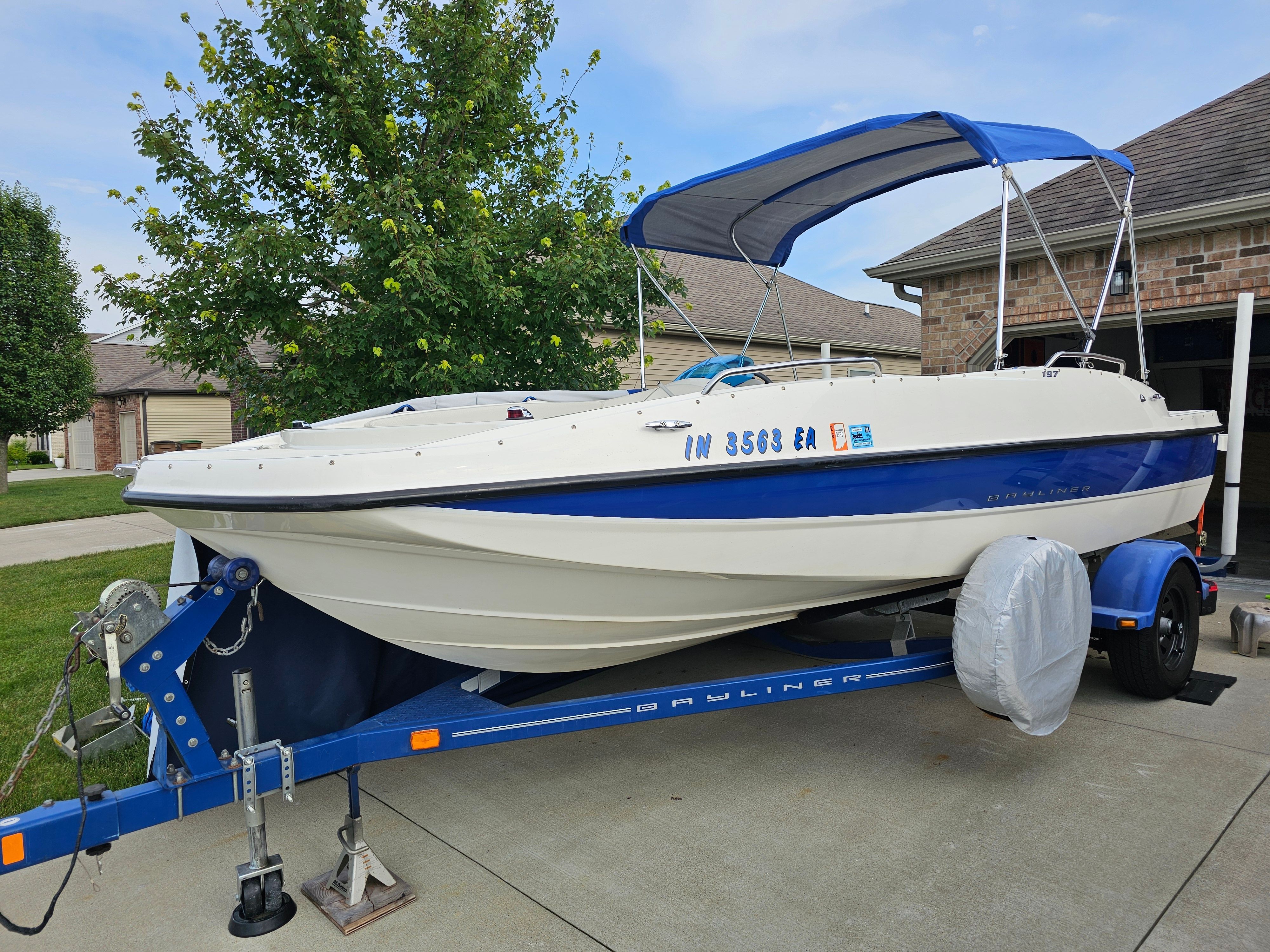 2006 Bayliner 197 - 15