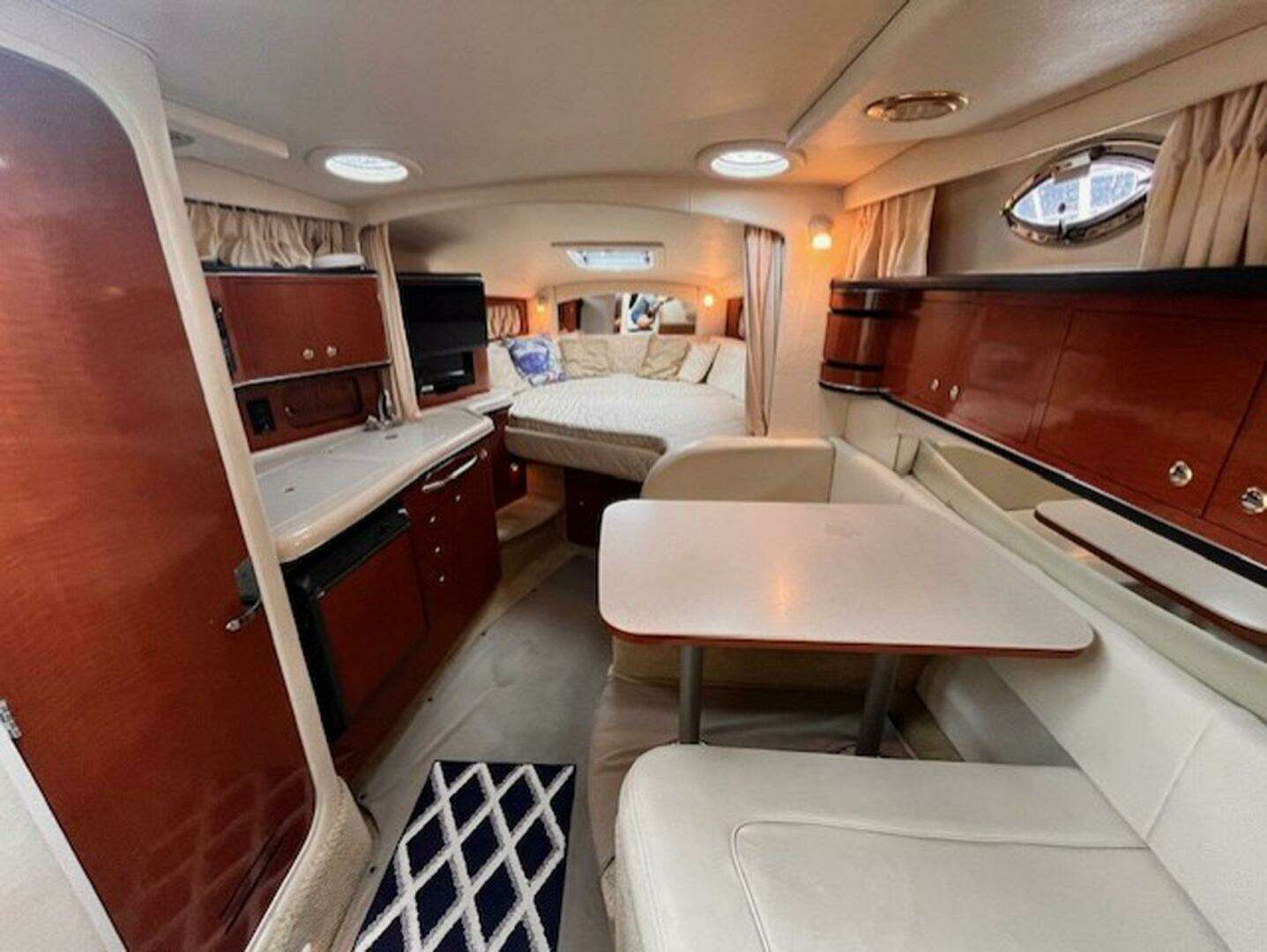 2003 Sea Ray 300 Sundancer - Image 27