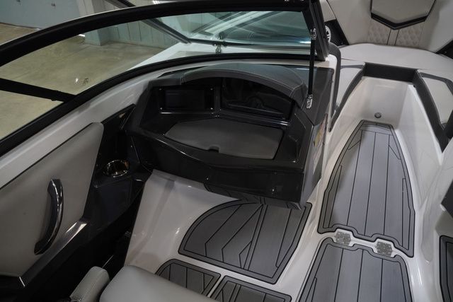2025 Monterey 238SS Super Sport - 15