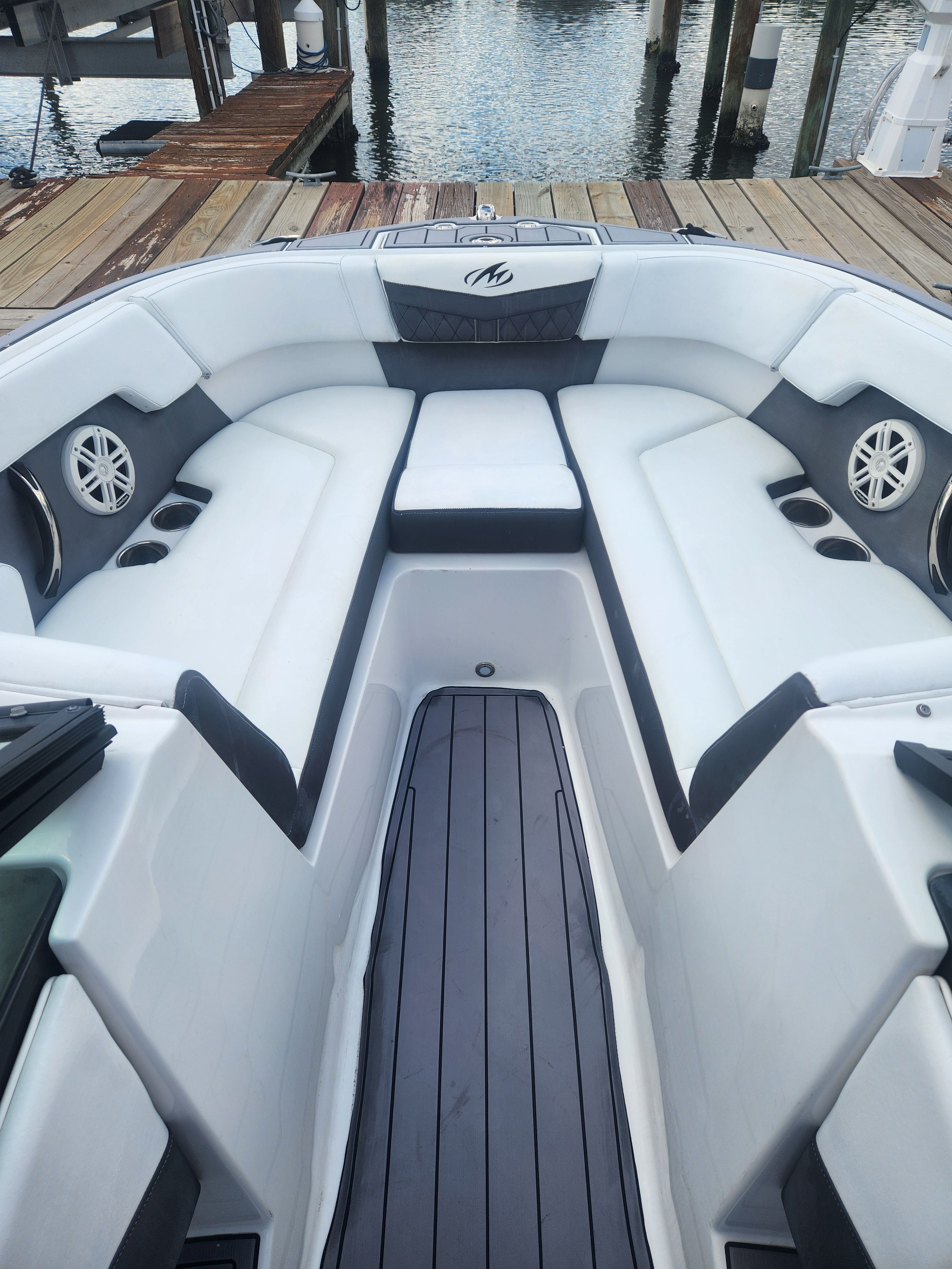 2023 Monterey M-225 - 5