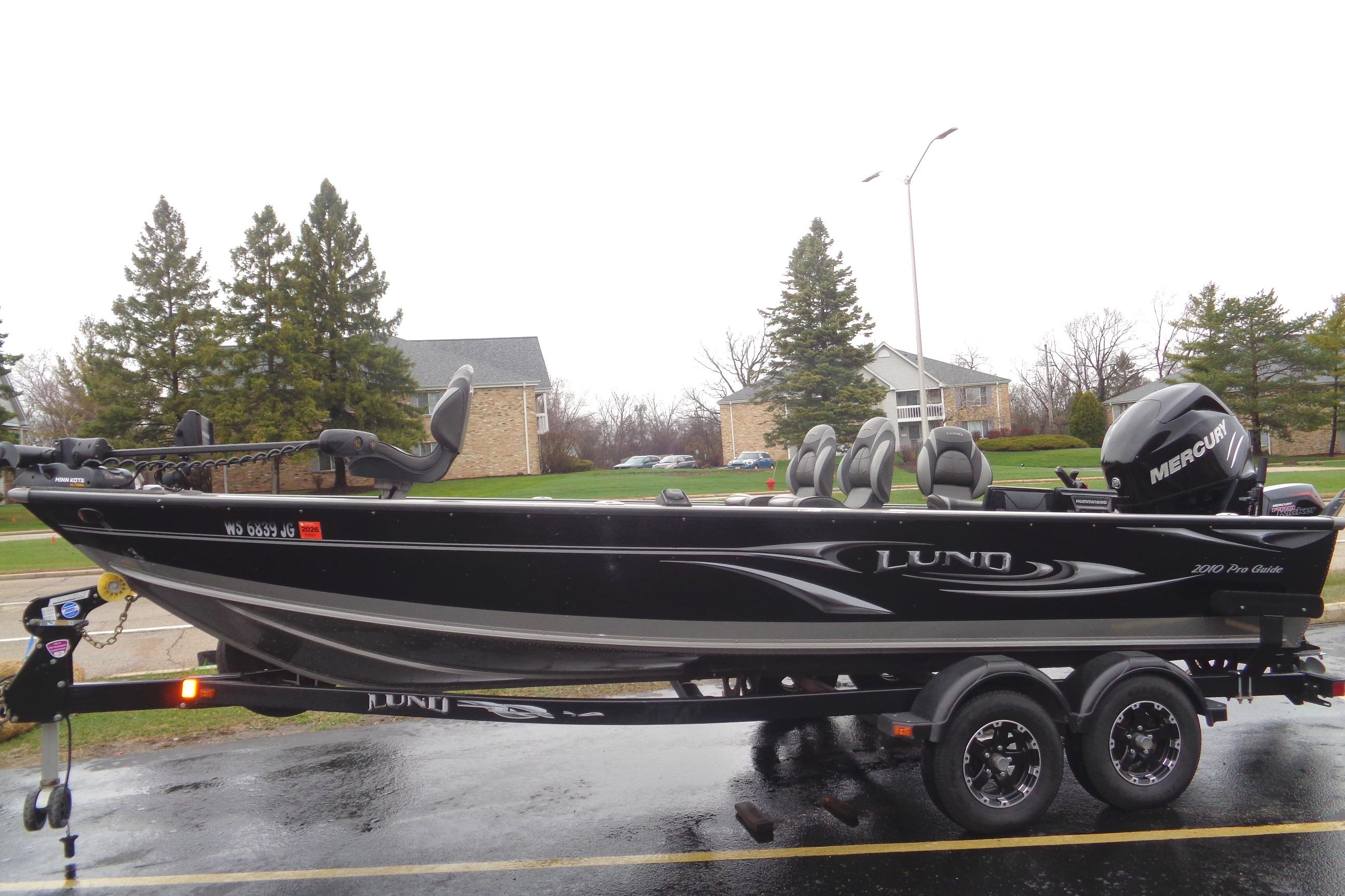 2011 Lund 2010 Pro Guide
