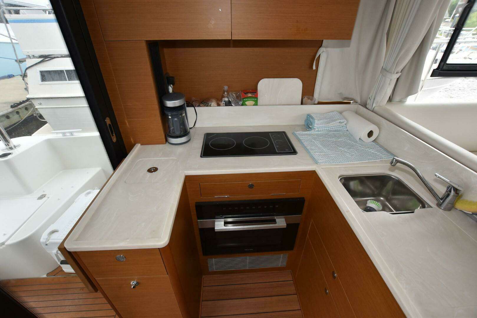 2023 Beneteau Swift Trawler 41 Fly - Image 22