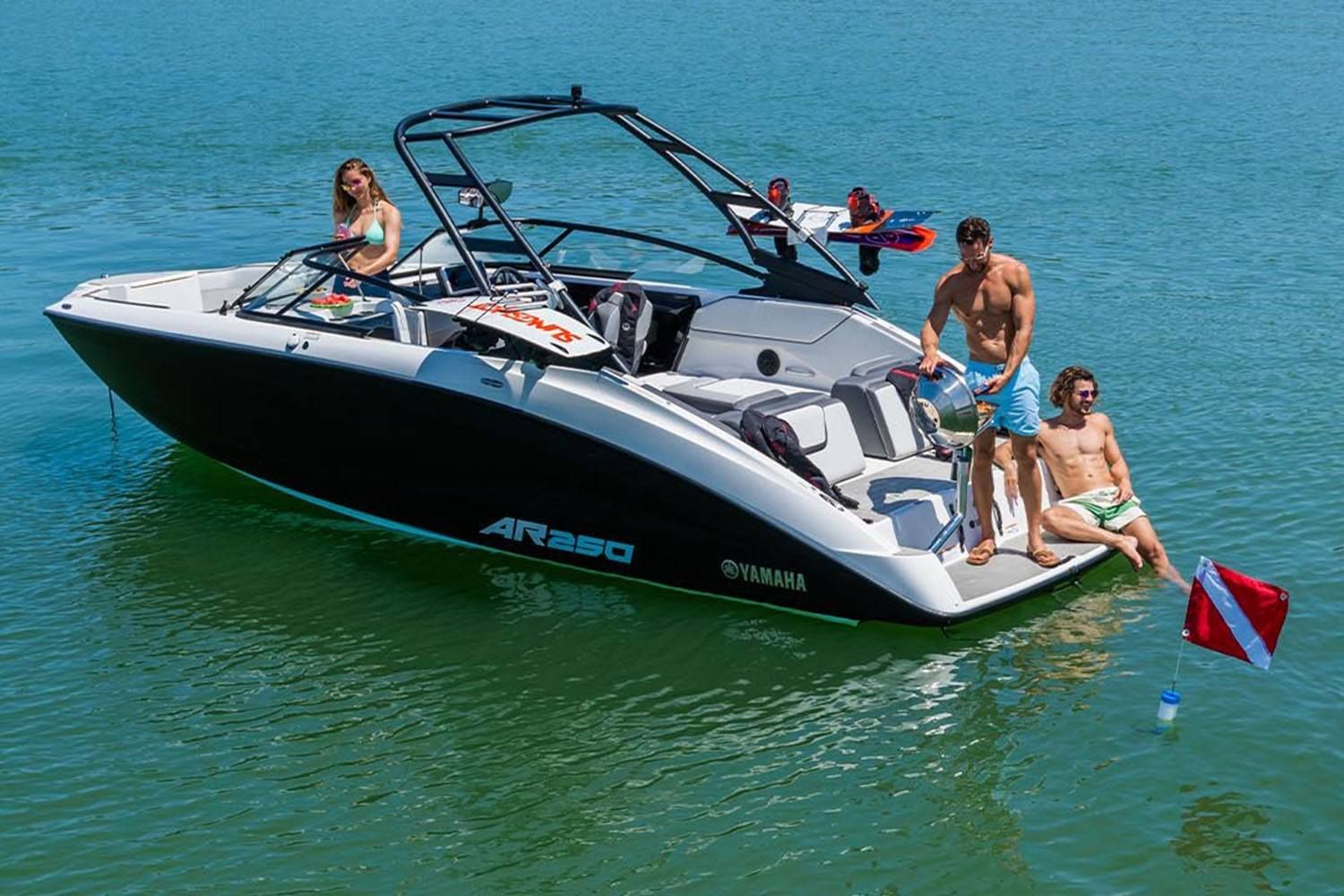2023 Yamaha Boats AR250 - 23