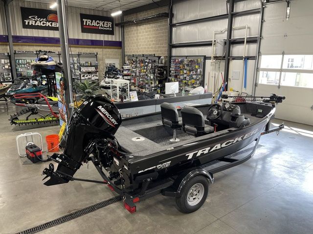 2026 Tracker Super Guide V-16 SC - 2