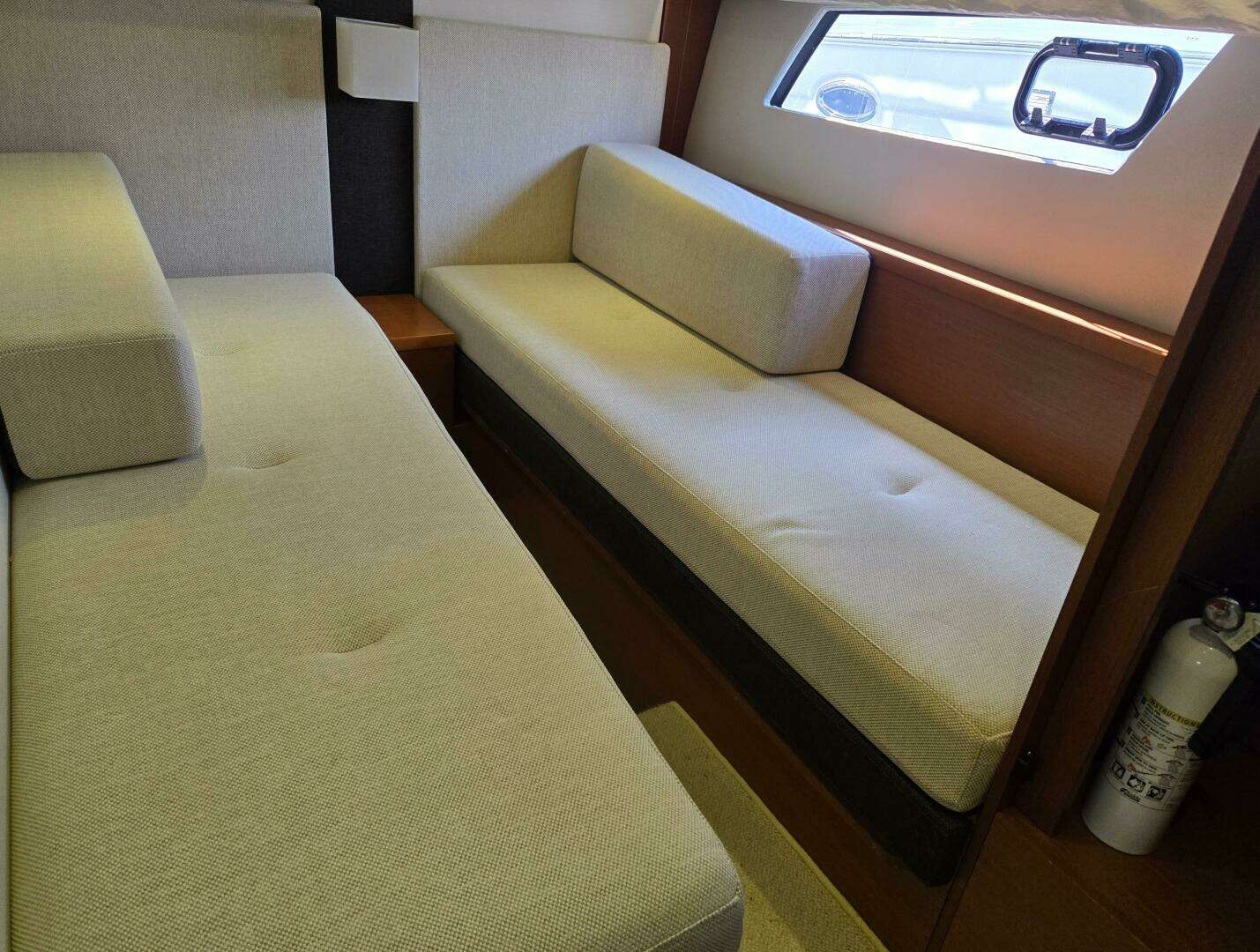 2013 Prestige 500 - Image 30
