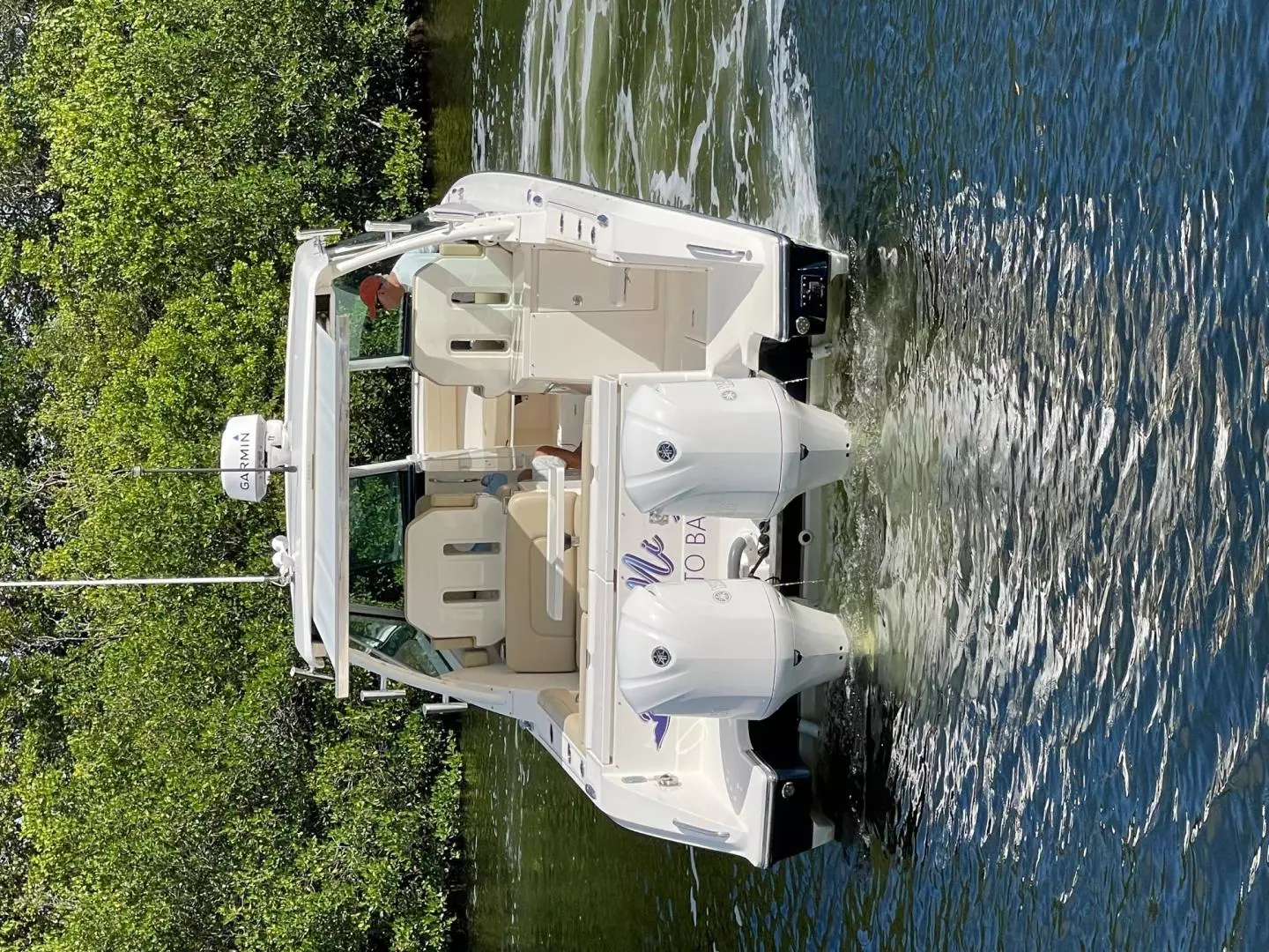 2018 Pursuit 325 DC - Image 5