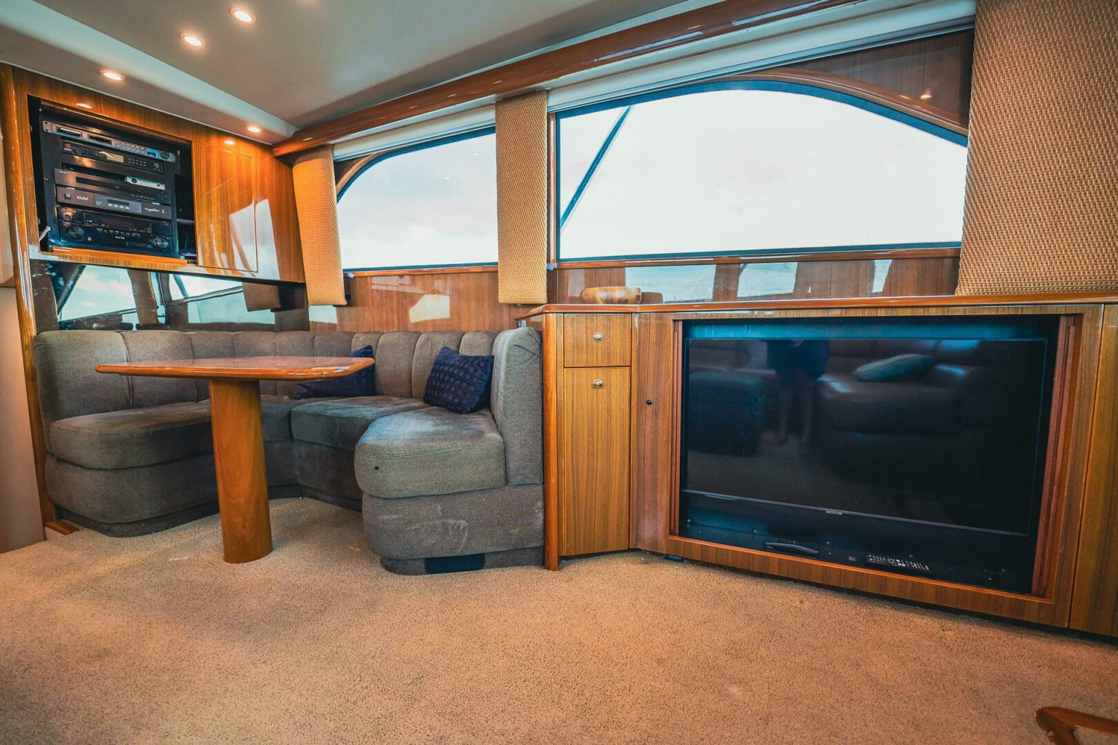 2005 Viking Convertible - Image 12