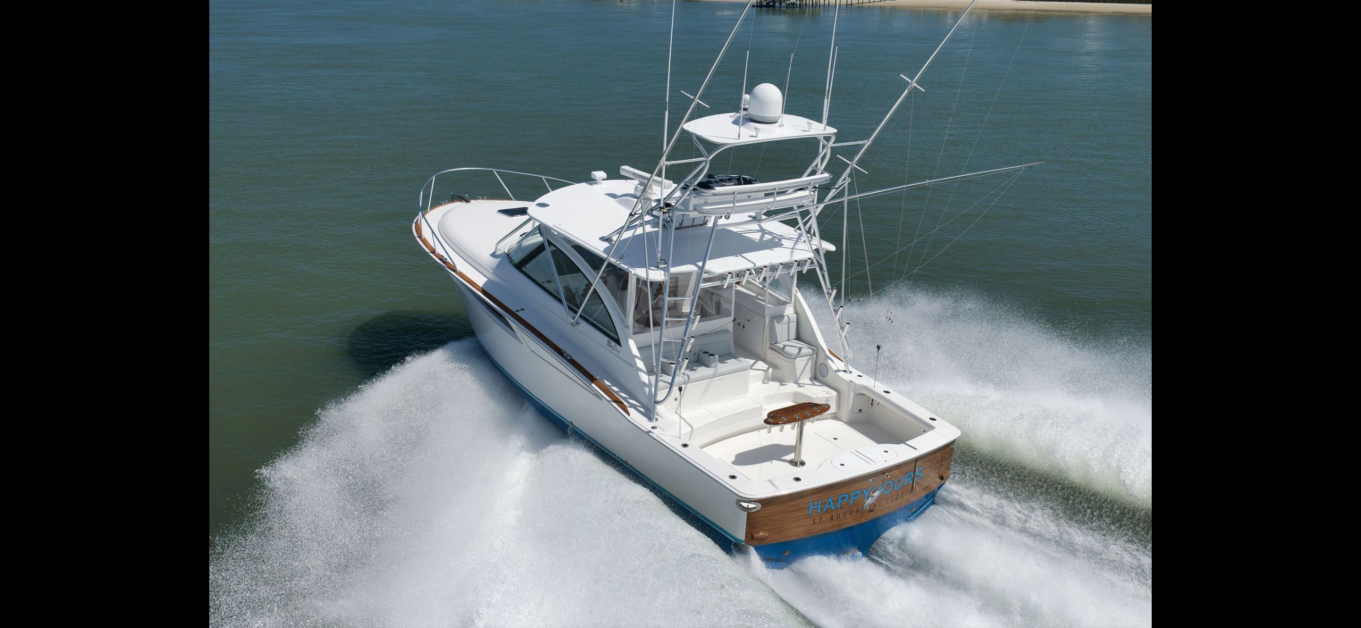 Mag Bay 42 Express 2022 cruising on water.