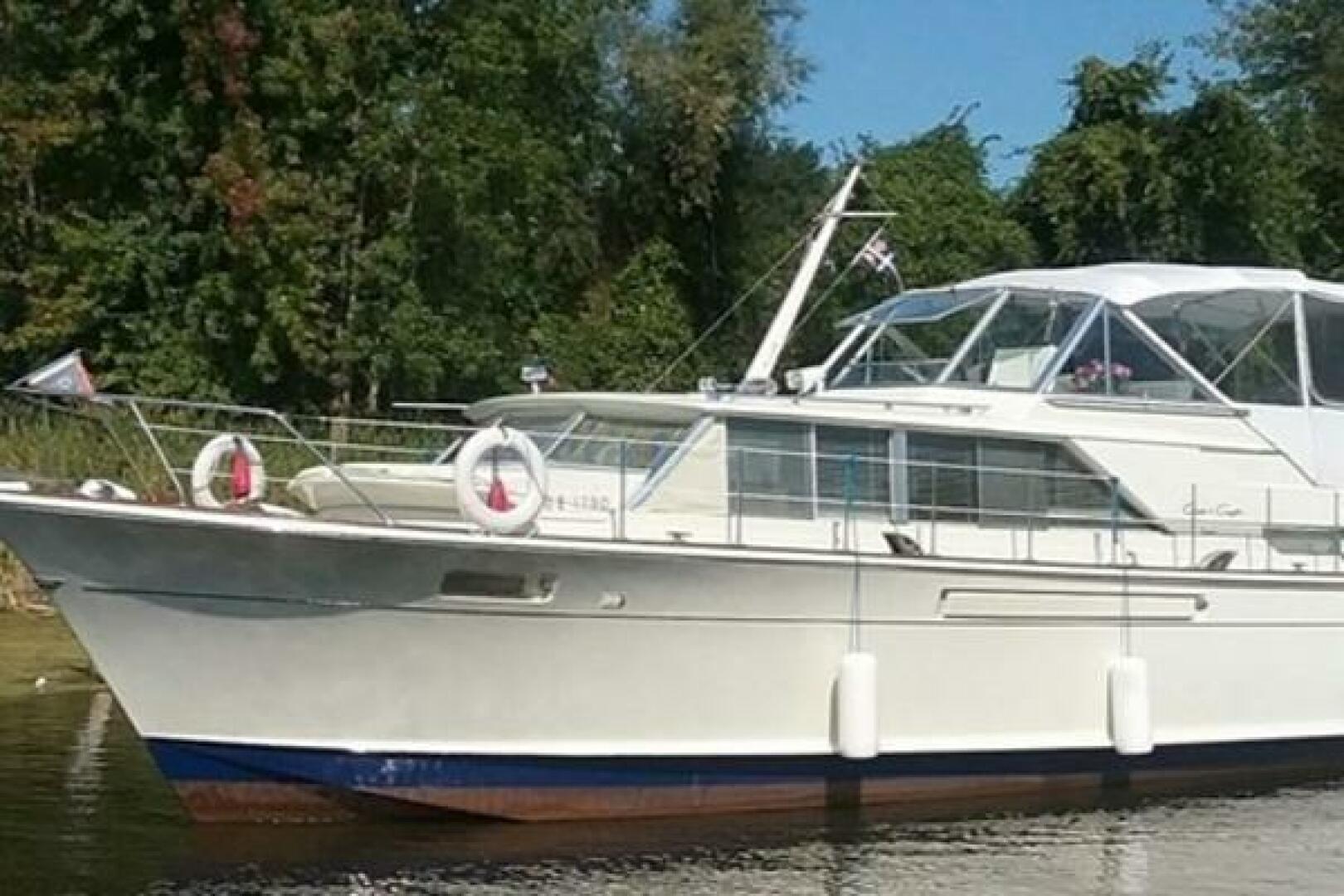 1970 Chris-Craft 42 Commander