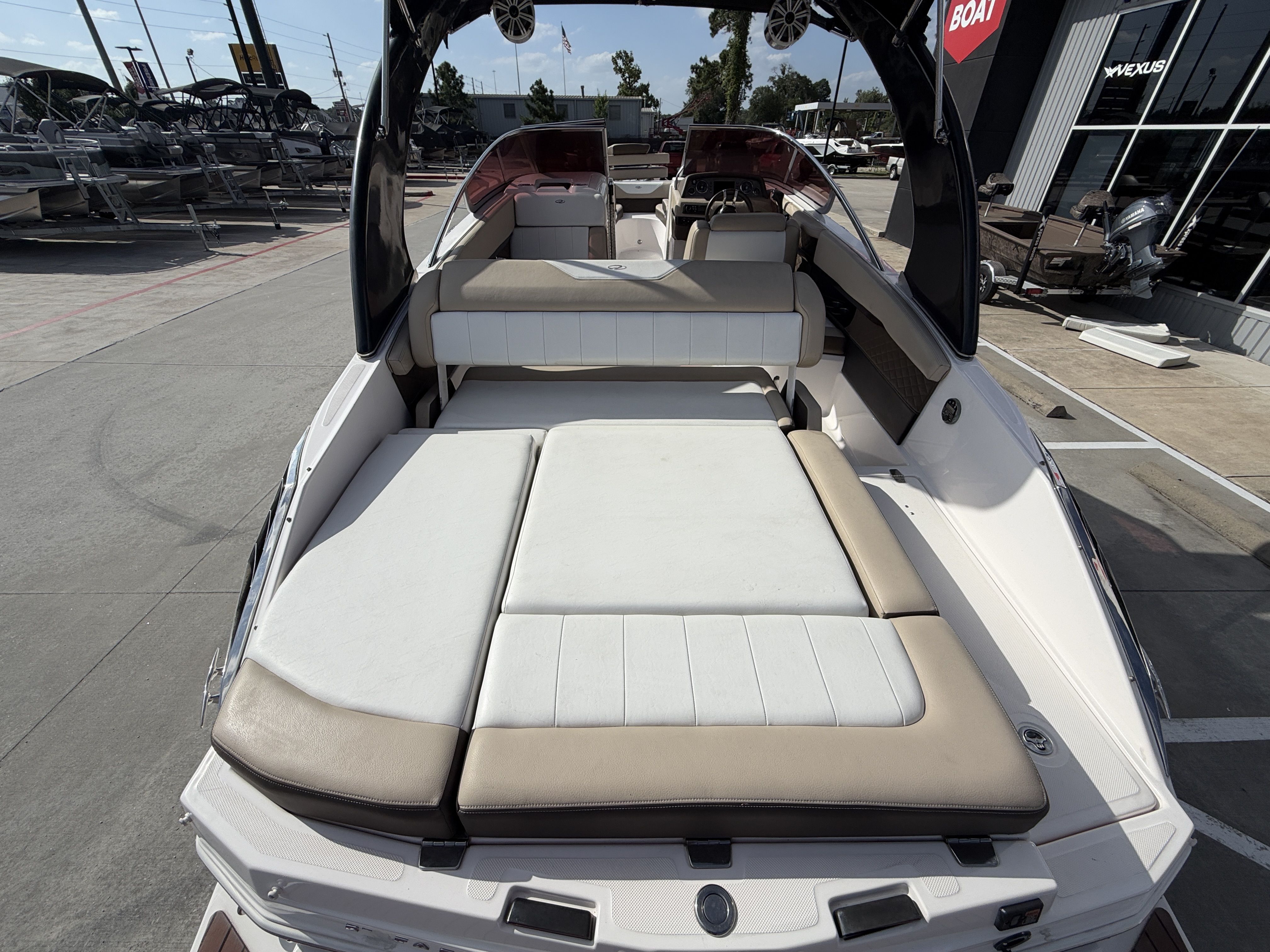 2013 Regal 27 FAST DECK - 38