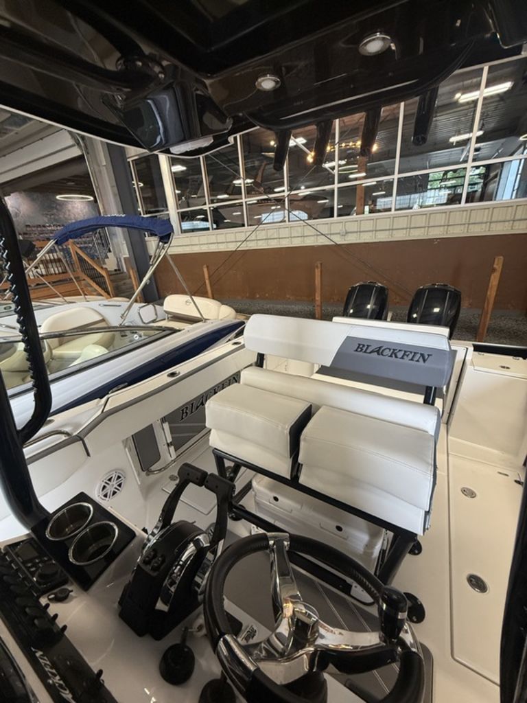 2019 Blackfin 242CC - 8