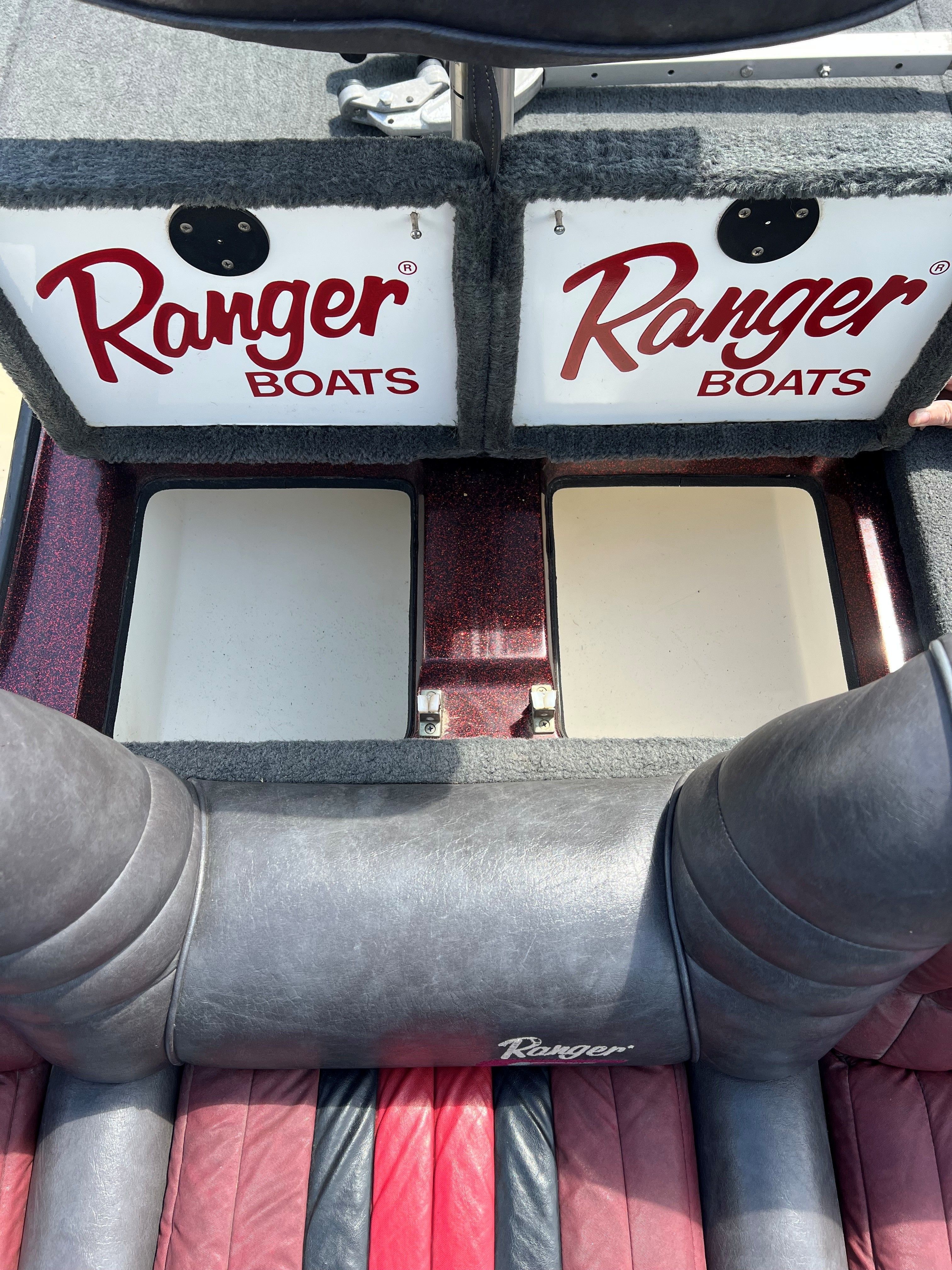 1992 Ranger 482 V - 8