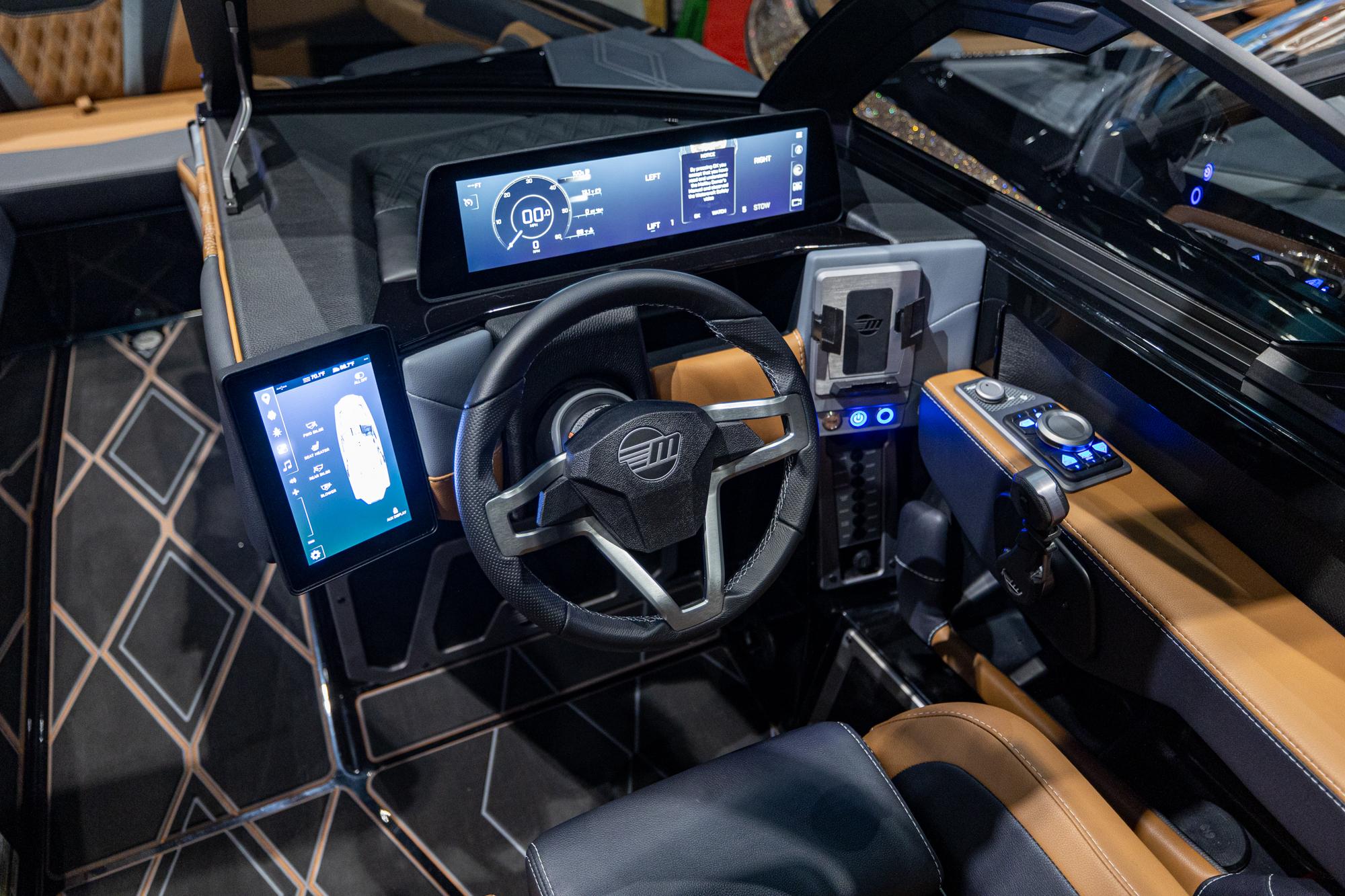 2025 Malibu M230 - 9