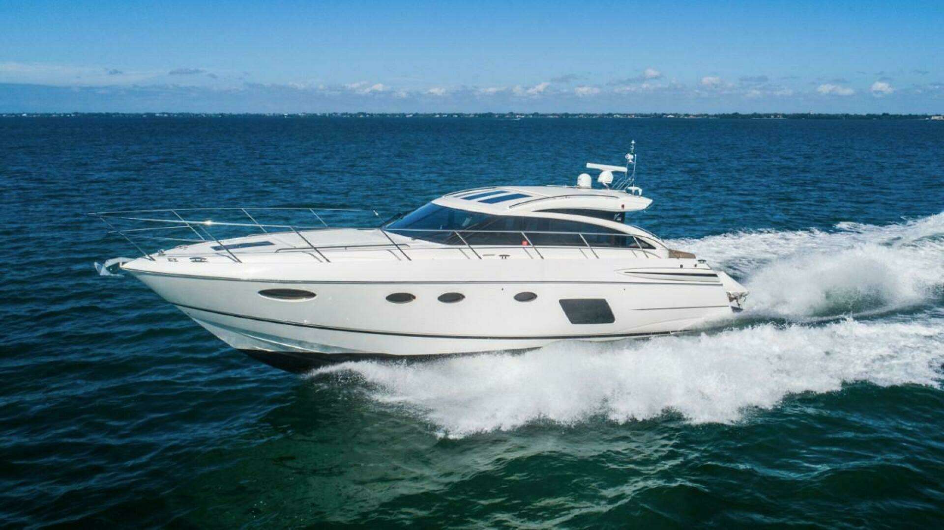 2015 Princess V52 - Image 2
