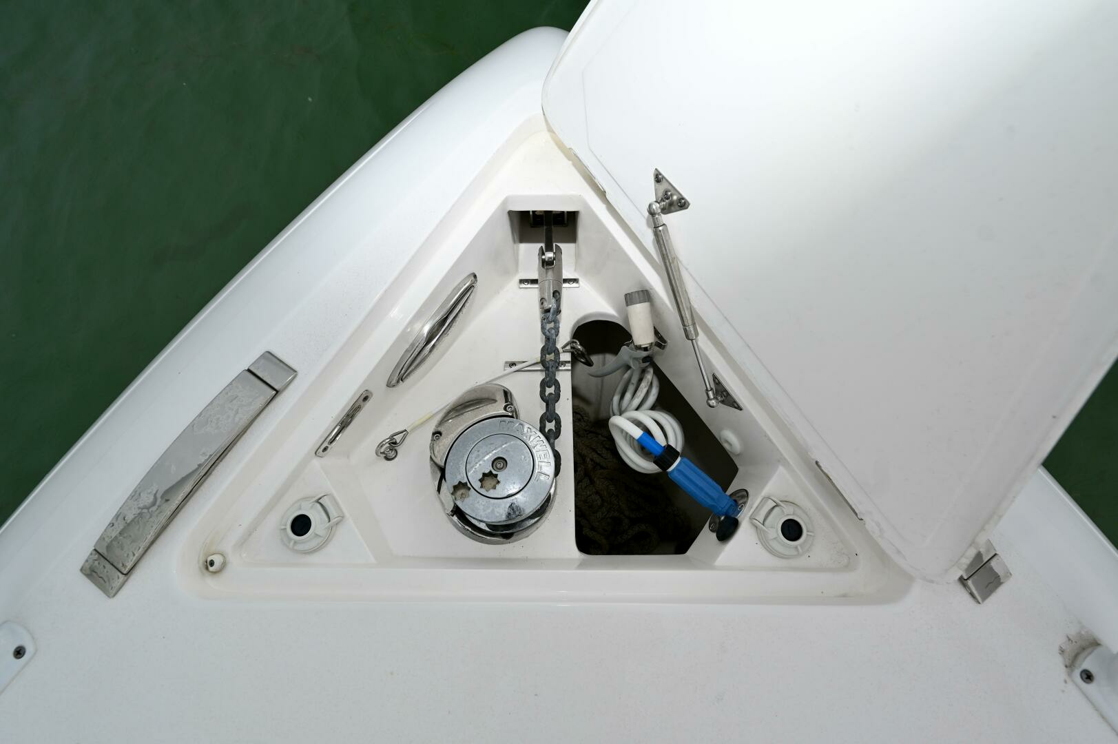 2021 Intrepid 438 Evolution - Image 40