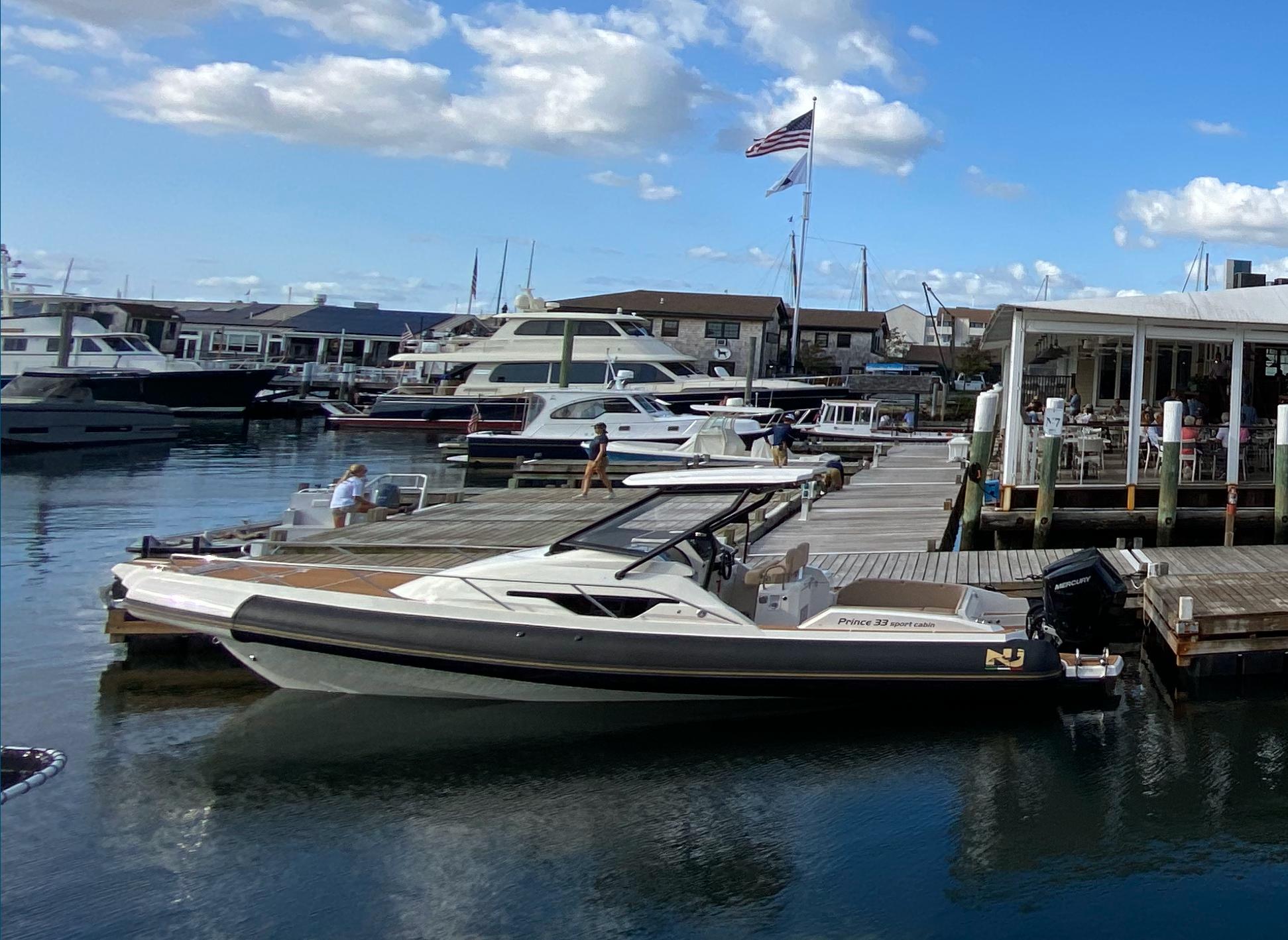 2025 Nuova Jolly Prince 33 Sport Cabin
