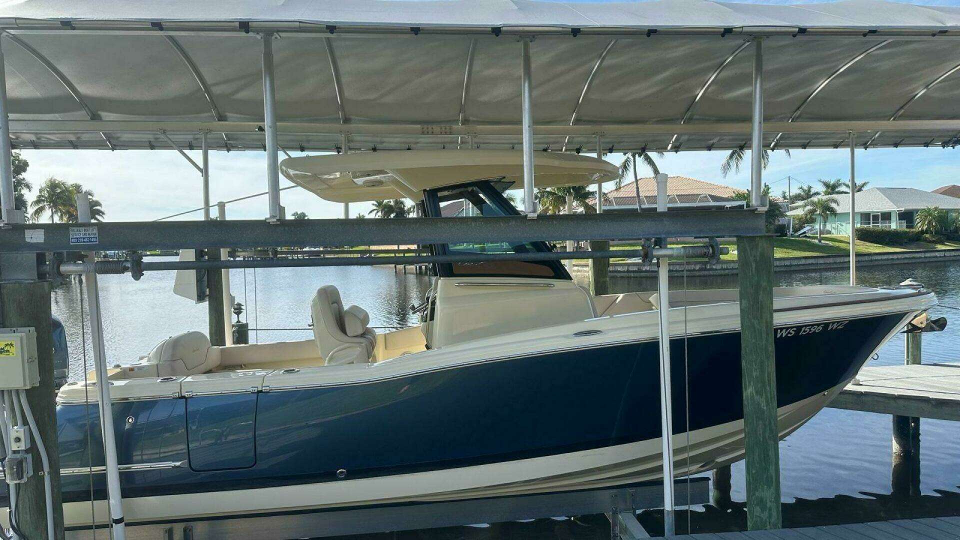 2023 Chris-Craft Catalina 24 - Image 2