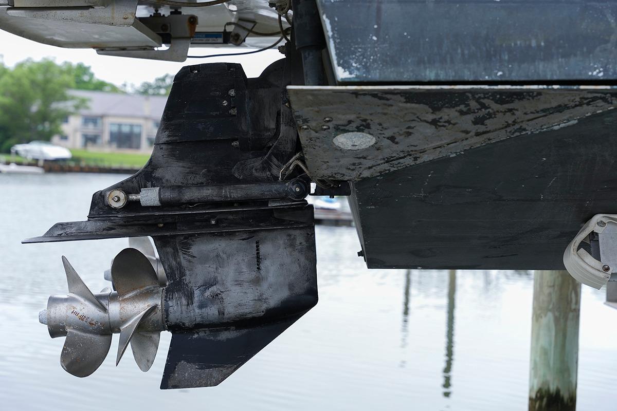 Close-up of a 2018 Sea Ray SLX 350 boat propeller and stern drive.