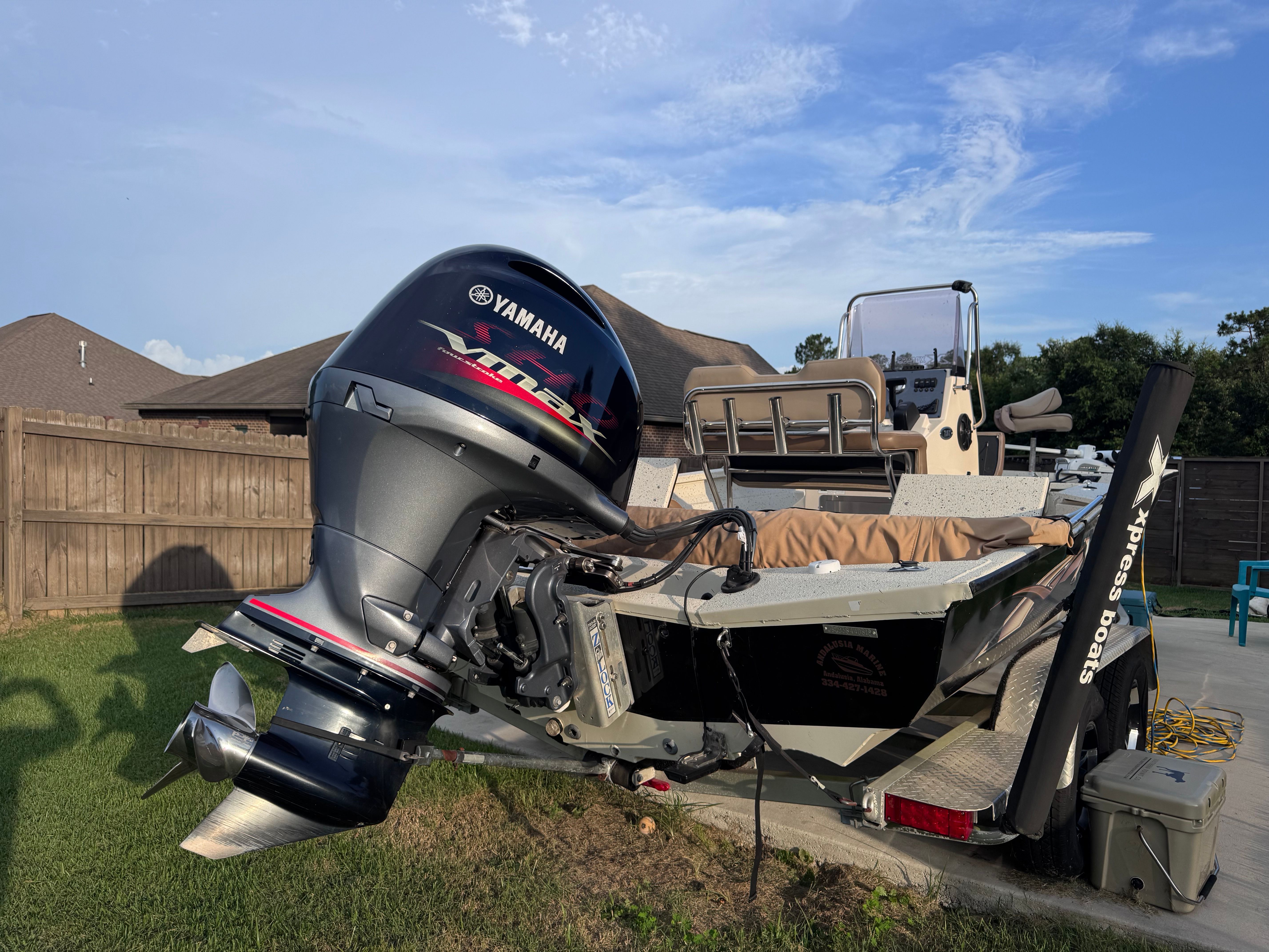 2018 Xpress H22B Bay - 10