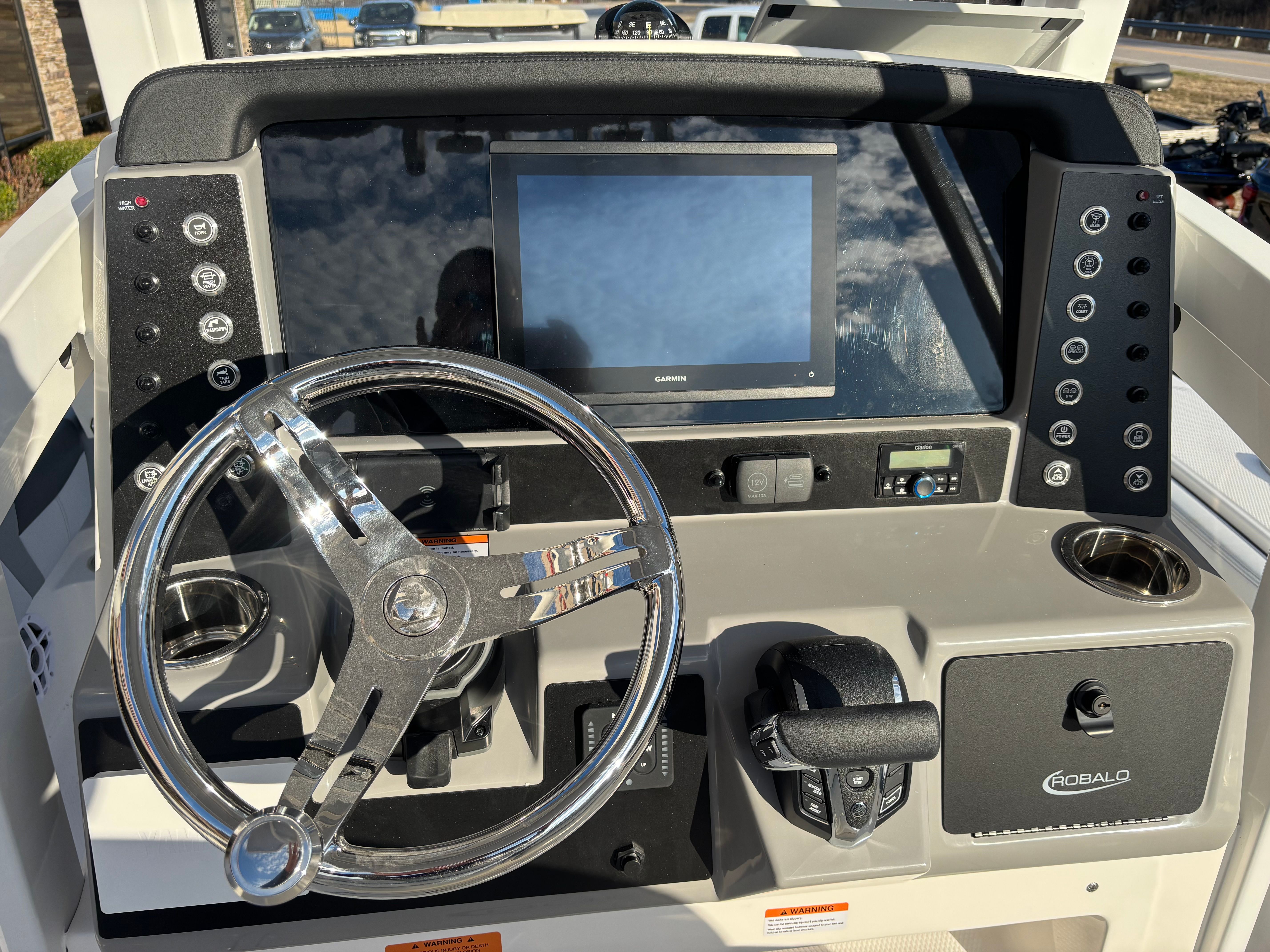 2026 ROBALO 246 CAYMAN - Image 5