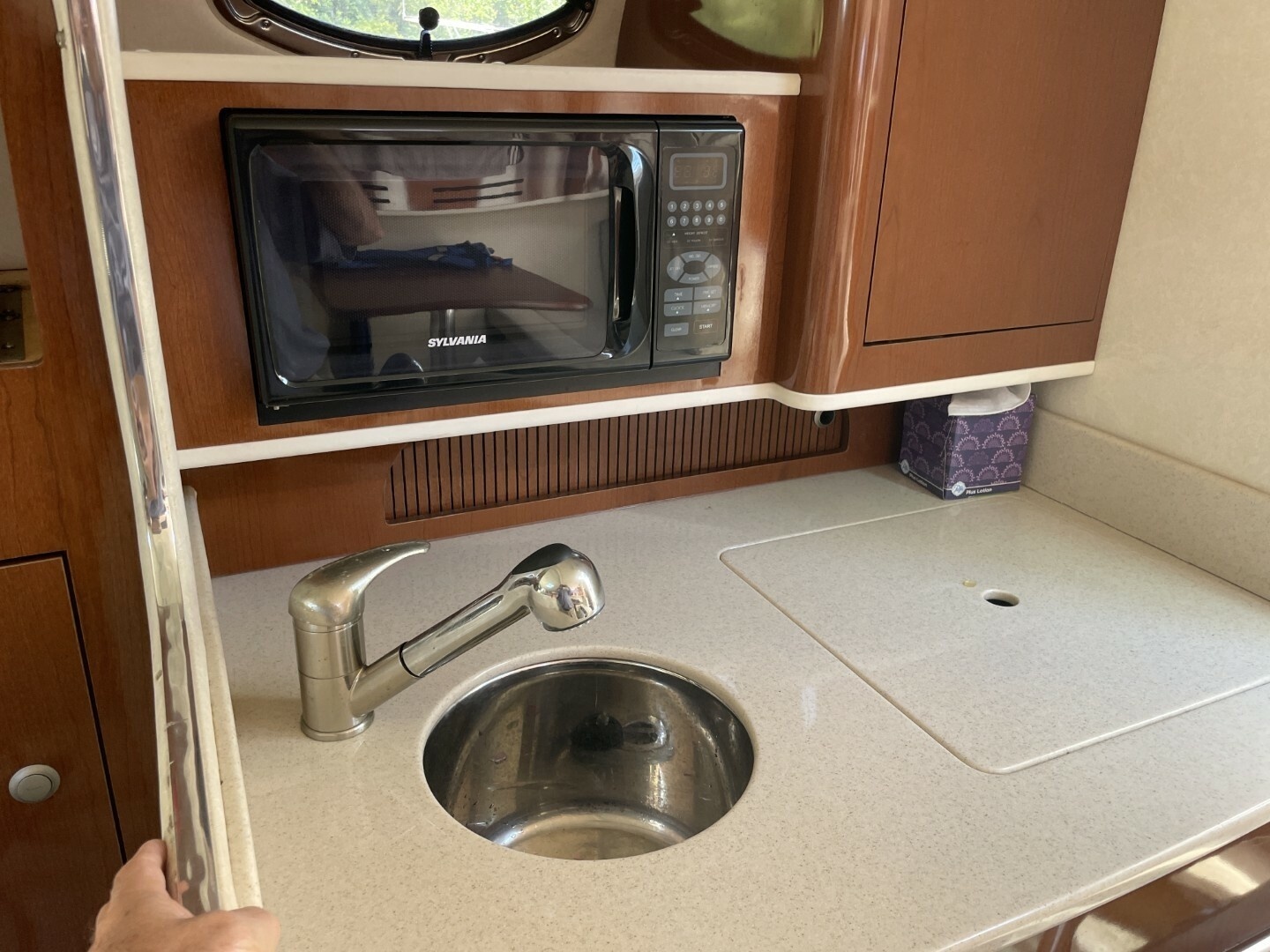 2008 Sea Ray 280 Sundancer - Image 35