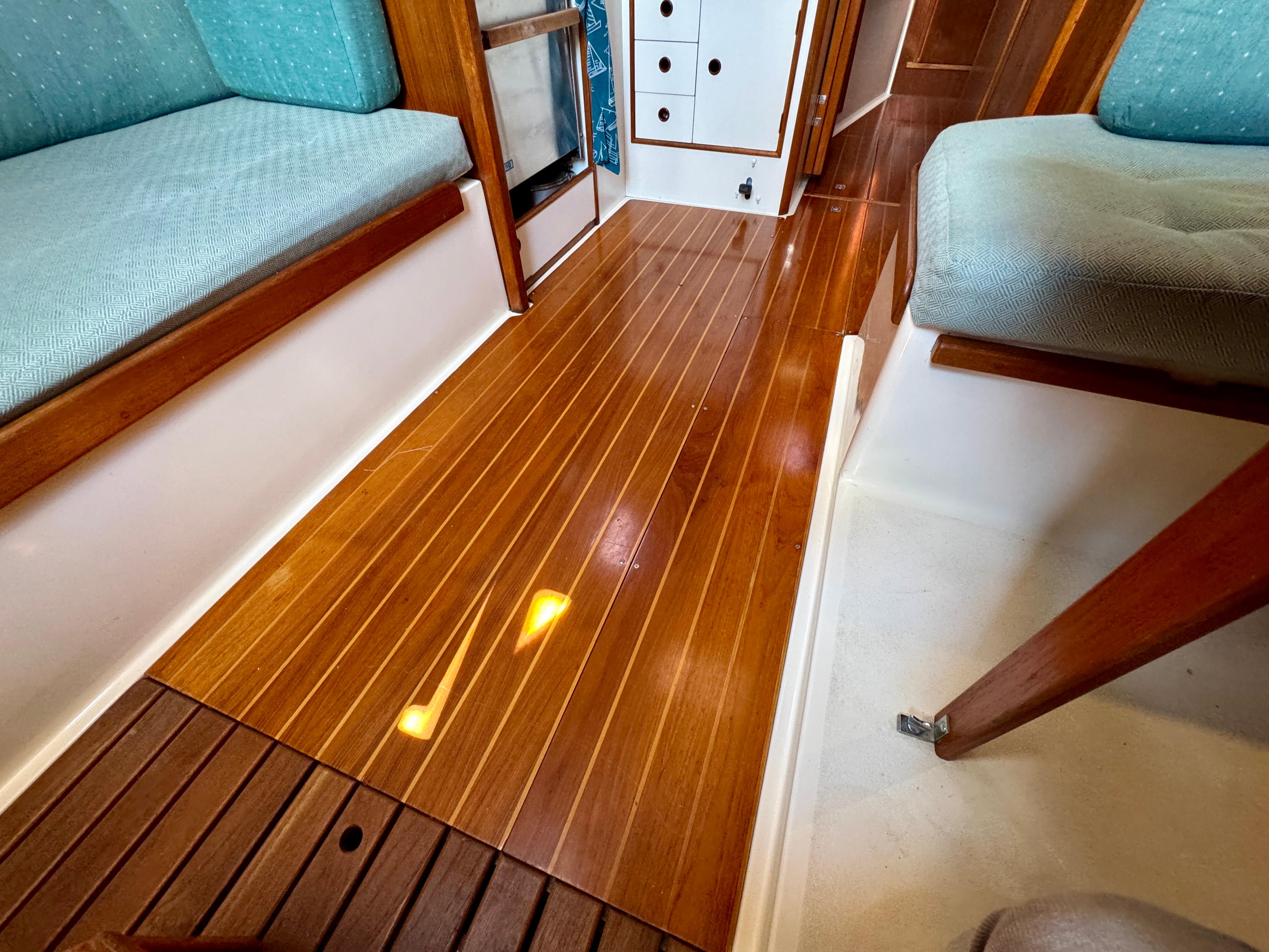 1989 Nonsuch 30 Ultra - 55