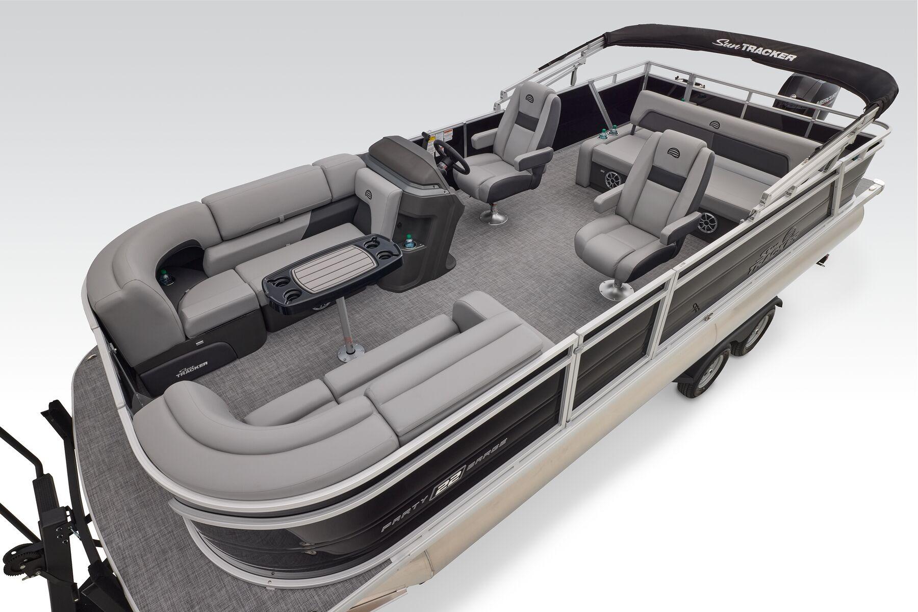 2026 Sun Tracker Party Barge 22 RF DLX - 22