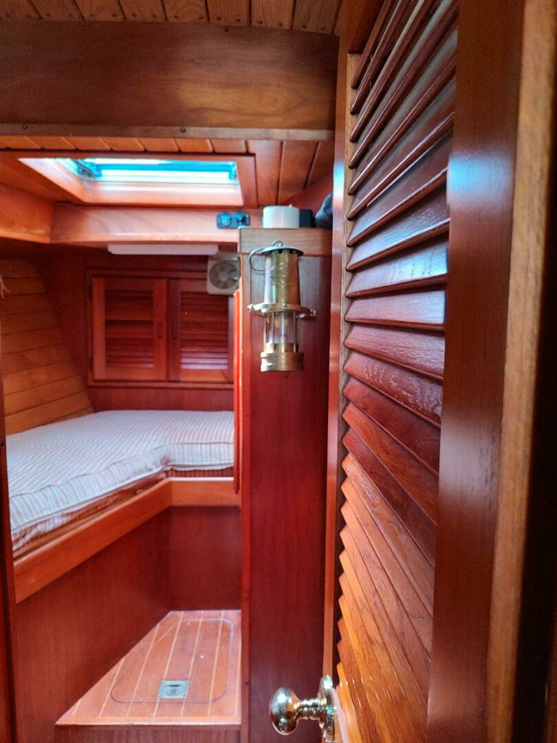 1988 Brewer Kaiulani - Image 13